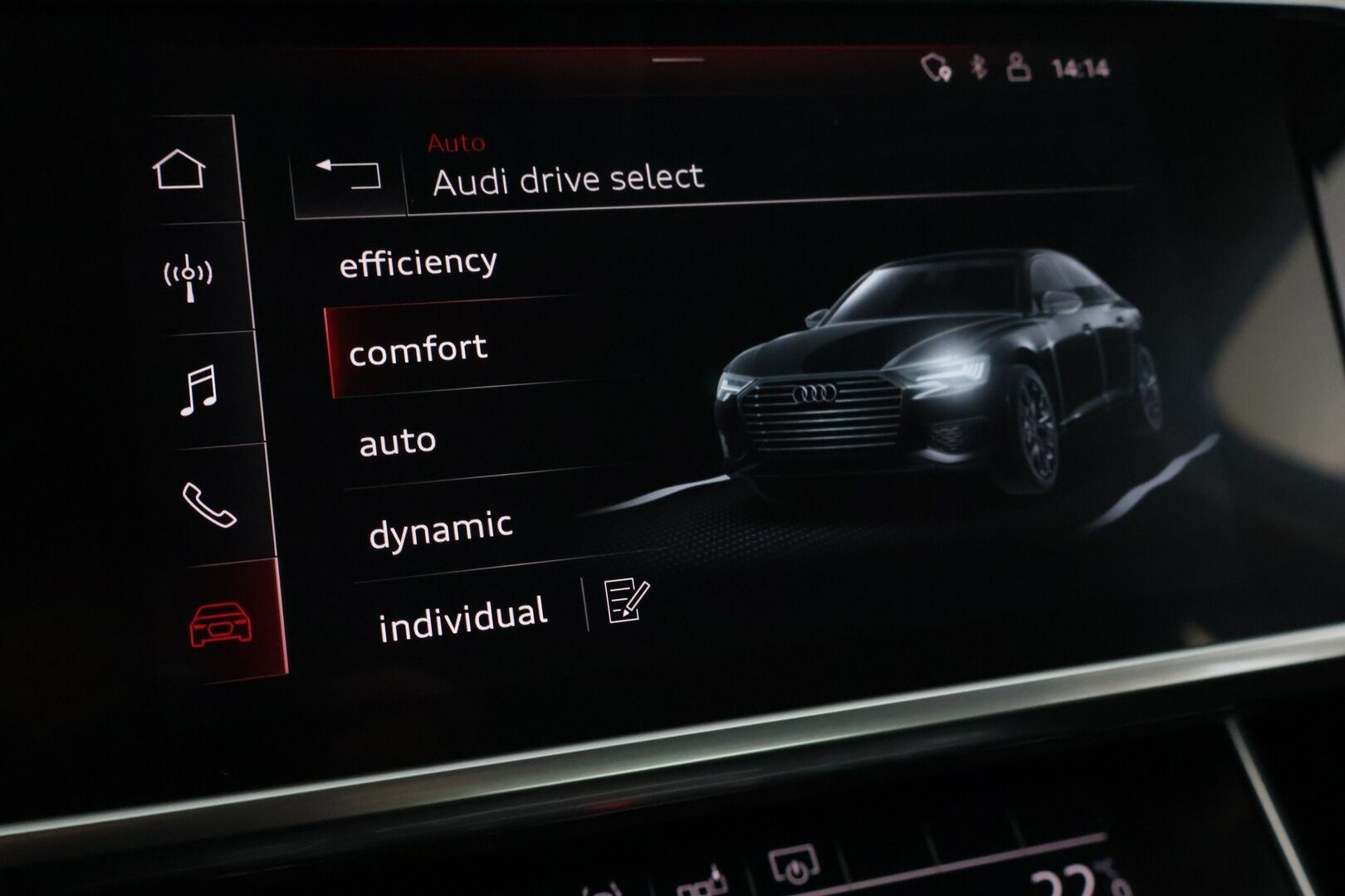 Audi A6 2019 Sedan Business 35 TDI MHEV S tronic // Webasto / Koukku / Muistipenkki kuskilla / Suomi-auto // - Jakopää 3/2025 // Viimeinen huolto 9/2025