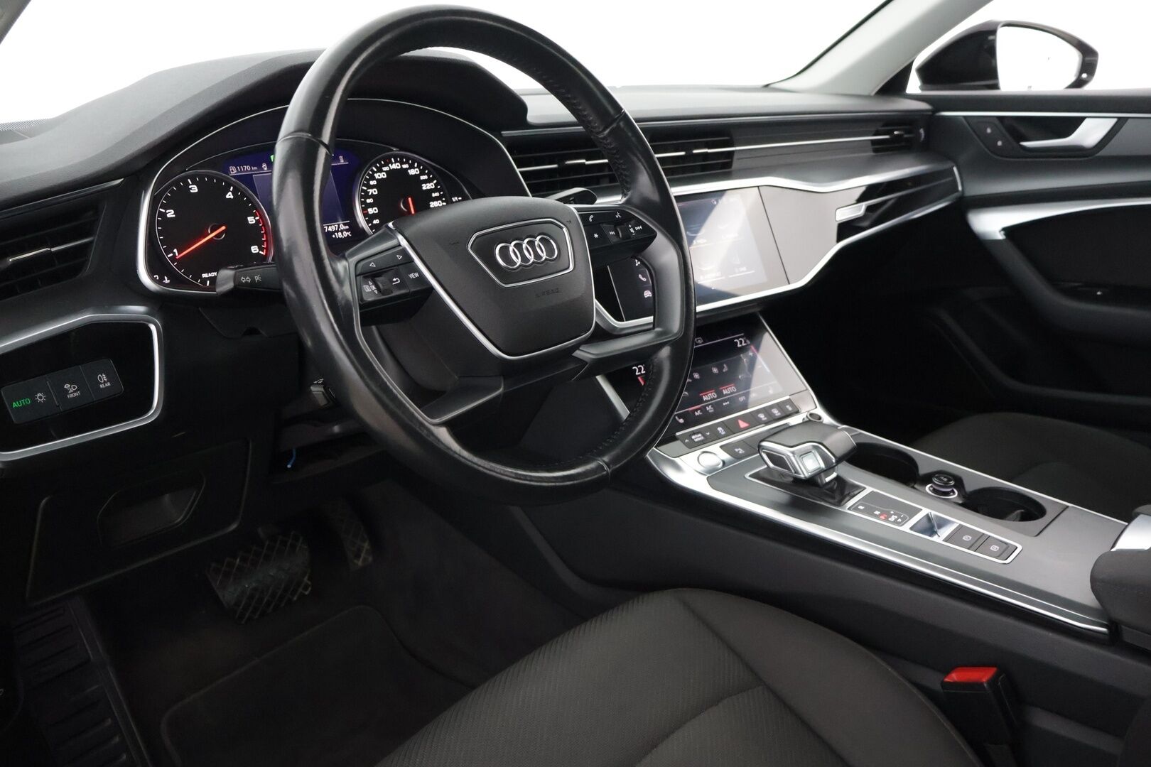 Audi A6 2019 Sedan Business 35 TDI MHEV S tronic // Webasto / Koukku / Muistipenkki kuskilla / Suomi-auto // - Jakopää 3/2025 // Viimeinen huolto 9/2025