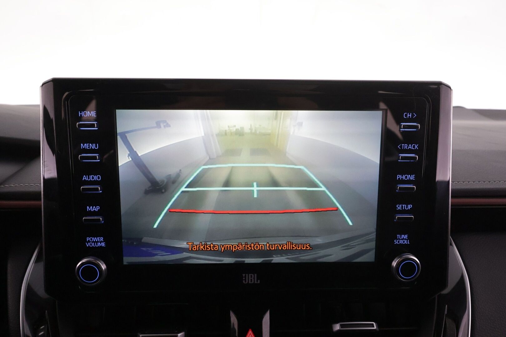 Toyota Corolla 2019 Touring Sports 2,0 Hybrid Premium * ACC / HUD / Panorama / Webasto / JBL / P.kamera / Navi / KeylessGo / Sporttinahat / LED * - Suomi-auto / Kahdet renkaat aluvanteilla / Merkkihuollettu / Supervarusteet