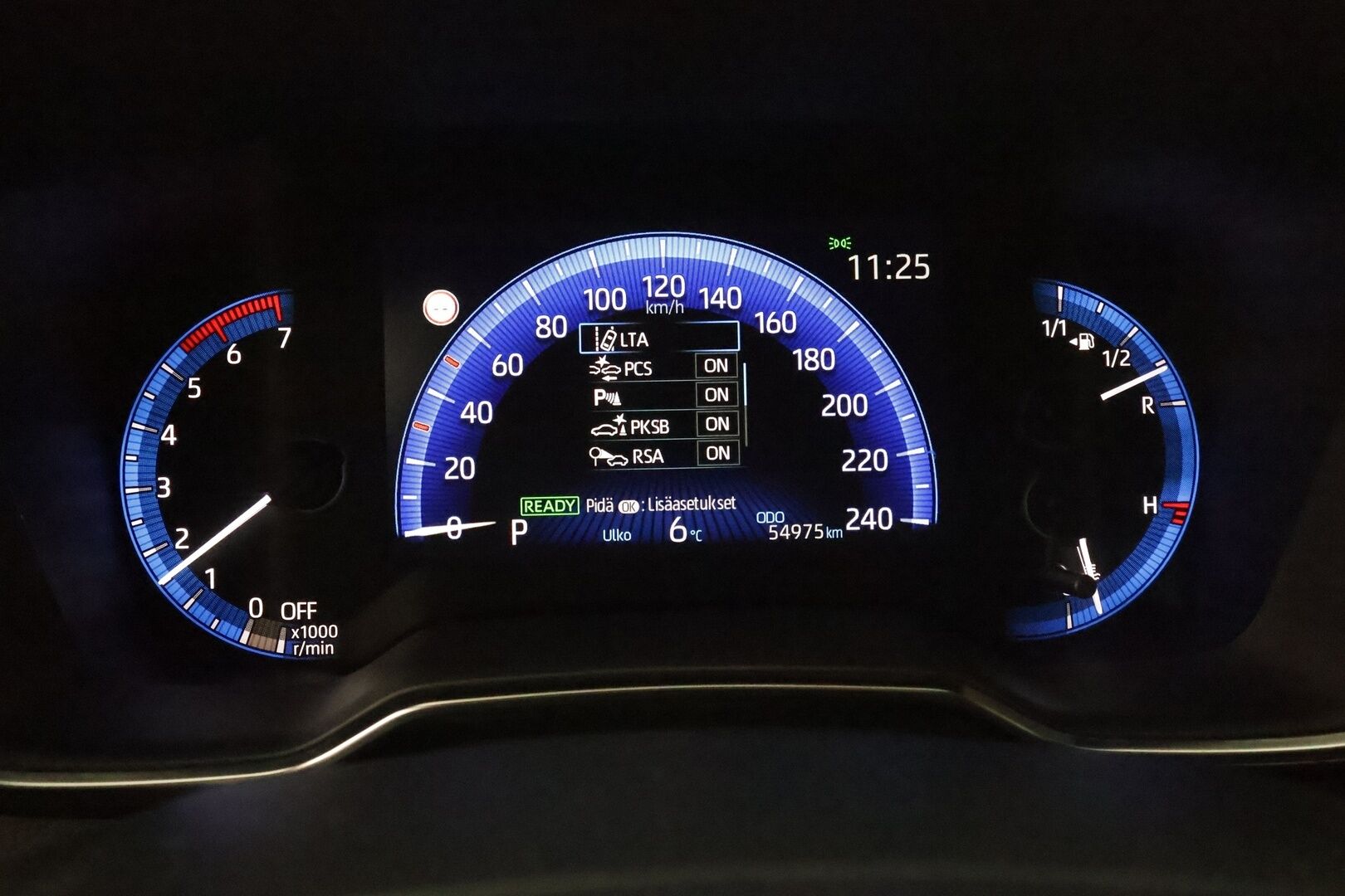 Toyota Corolla 2019 Touring Sports 1,8 Hybrid Style Business - 1-om. Suomi-auto / Adapt. Vakkari / P-kamera / Kaistavahti / LED-valot / KeylessGo / 2x Renkaat / Navi