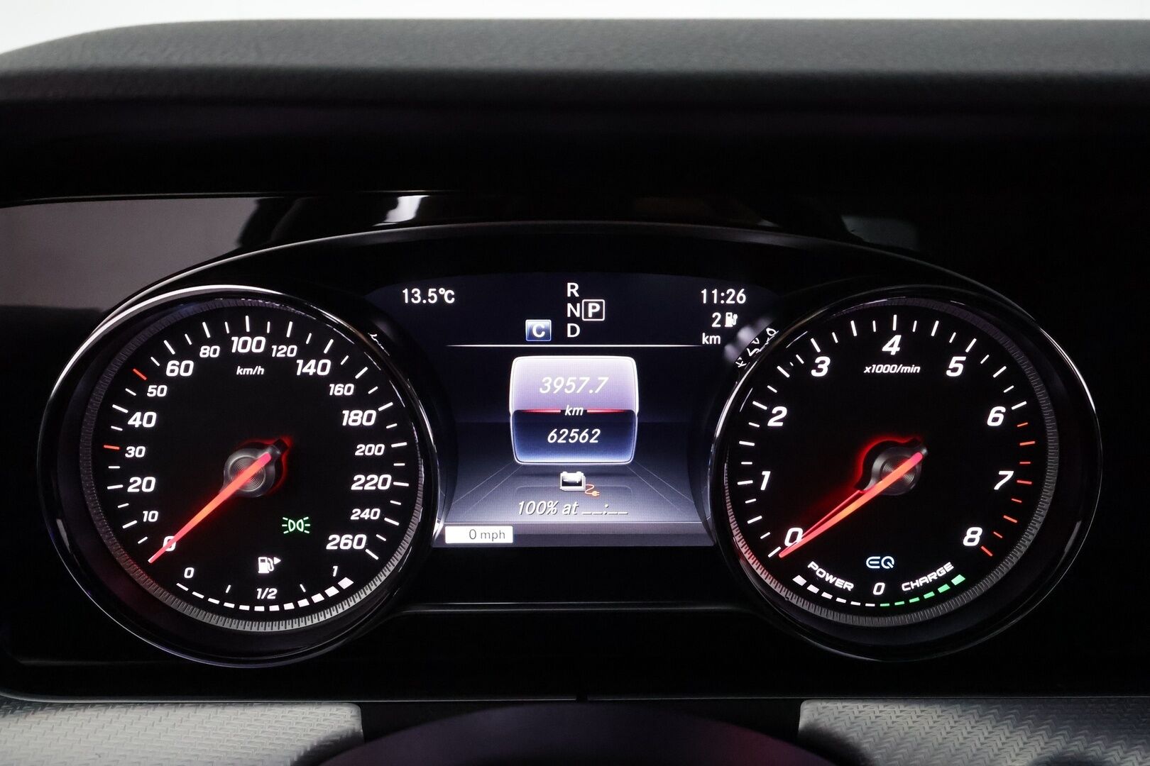 Mercedes-Benz E 2019 300 e A Business Edition EQ Power *Sportpenkit / LED-High Performance / P.Kamera / Navi / Vakkari / Ambient-valaistus* - Suomi-auto / Kahdet Renkaat