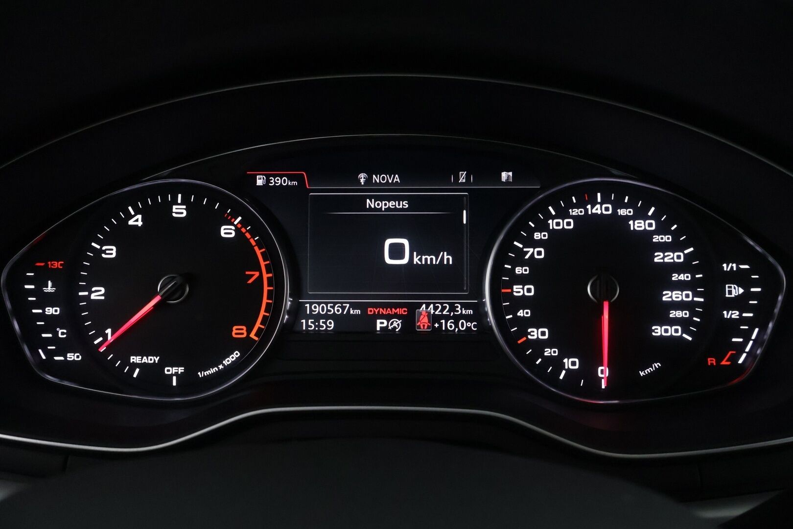 Audi A4 2019 Sedan Business Comfort Edition 35 TFSI 110 kW MHEV S tronic *Nahkasisusta / Sporttipenkit / Webasto / Keyless / Navi!* - / Juuri katsastettu / 2x hyvät renkaat /