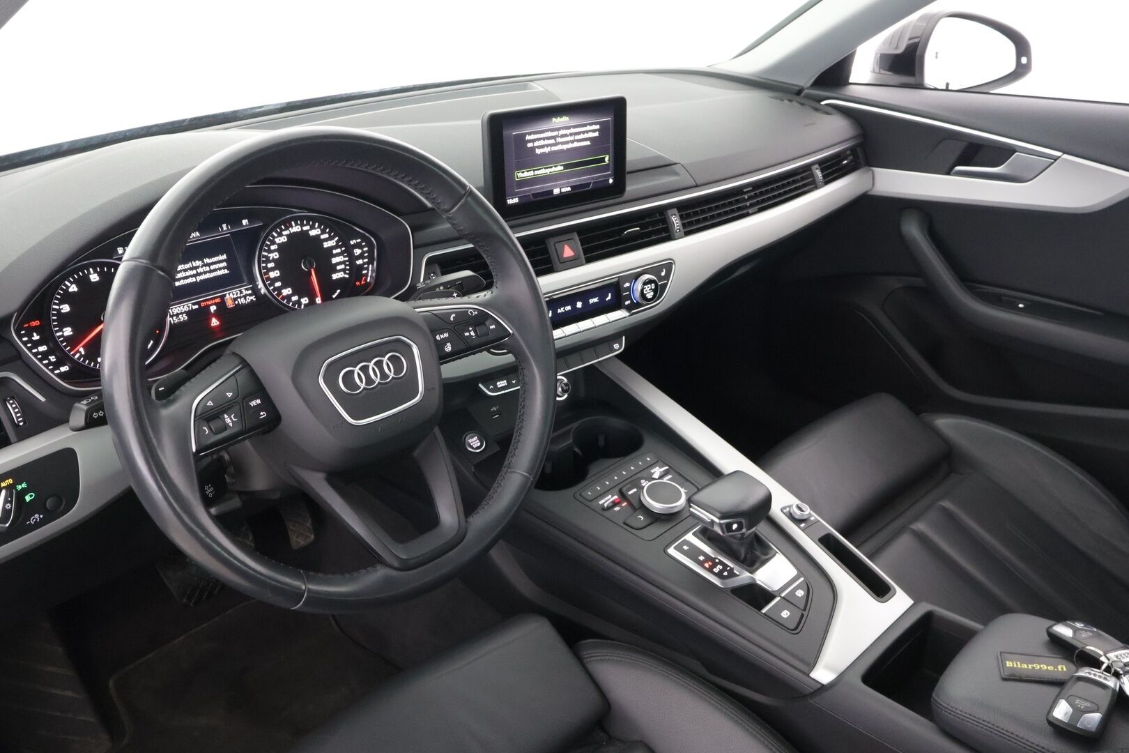 Audi A4 2019 Sedan Business Comfort Edition 35 TFSI 110 kW MHEV S tronic *Nahkasisusta / Sporttipenkit / Webasto / Keyless / Navi!* - / Juuri katsastettu / 2x hyvät renkaat /