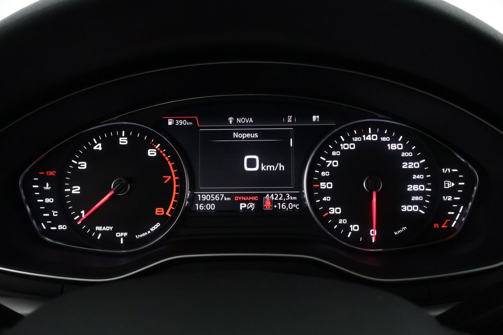 Audi A4 2019 Sedan Business Comfort Edition 35 TFSI 110 kW MHEV S tronic *Nahkasisusta / Sporttipenkit / Webasto / Keyless / Navi!* - / Juuri katsastettu / 2x hyvät renkaat /