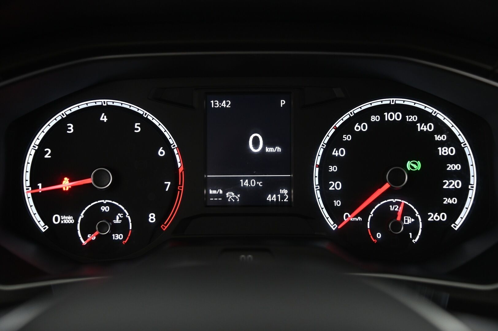 Volkswagen T-Roc 2019 Style 1,5 TSI EVO 110 kW *ACC / P.tutkat / Lohko / LED* - Suomi-auto / 2 Renkaat aluilla