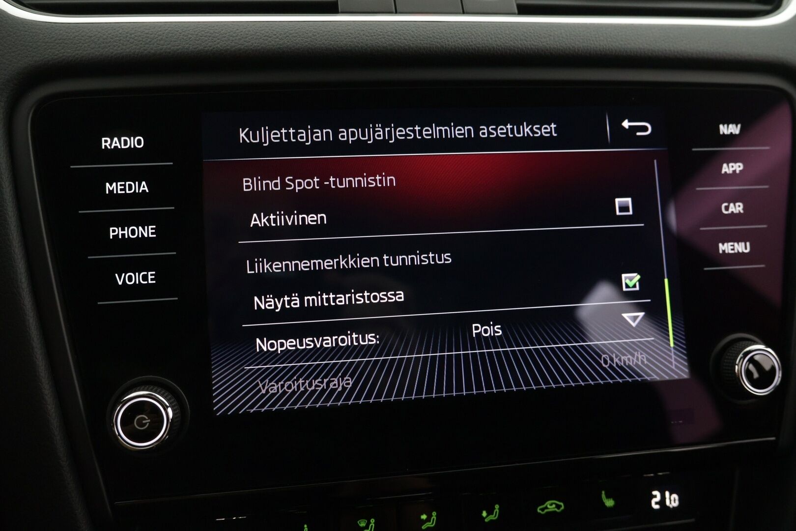 Skoda Octavia 2019 Combi 2,0 TDI 184 RS BusinessLine DSG Autom. - | ACC | Panorama | Maxton | Digimittari | Keyless | LED | APP-Connect |