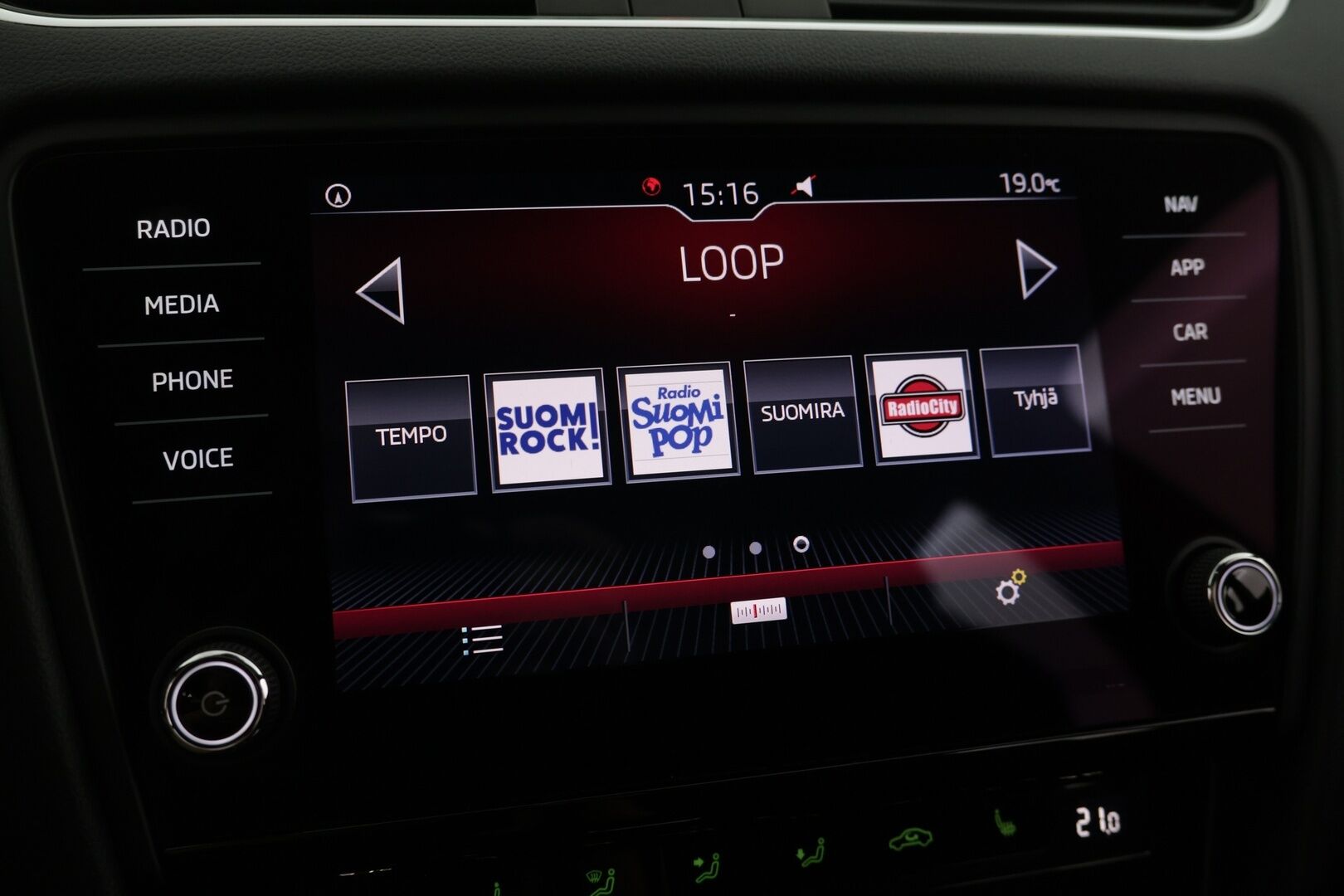 Skoda Octavia 2019 Combi 2,0 TDI 184 RS BusinessLine DSG Autom. - | ACC | Panorama | Maxton | Digimittari | Keyless | LED | APP-Connect |