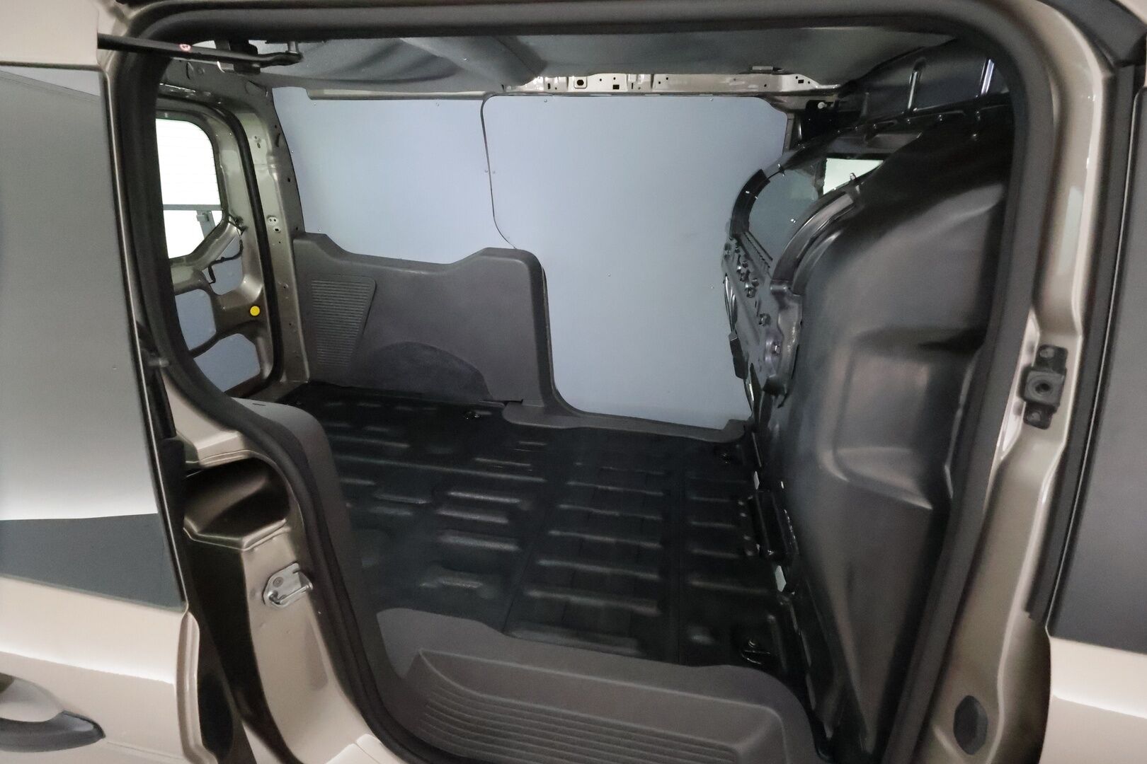 Ford Transit Connect 2019 230 1,5 TDCi 120 hv A8 Trend L2 *Vakkari / P.tutka / Bluetooth / Webasto / Koukku* - Suomi-auto 