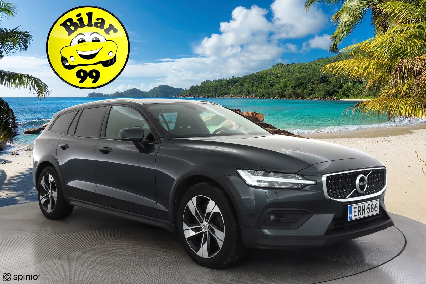 Volvo V60 Cross Country 2019 D4 AWD Business aut * Webasto / Koukku / ACC / Full-LED / P.Kamera / Navi / Keyless * - Kahdet renkaat aluvanteilla / Merkkihuollot / Suomi-auto 