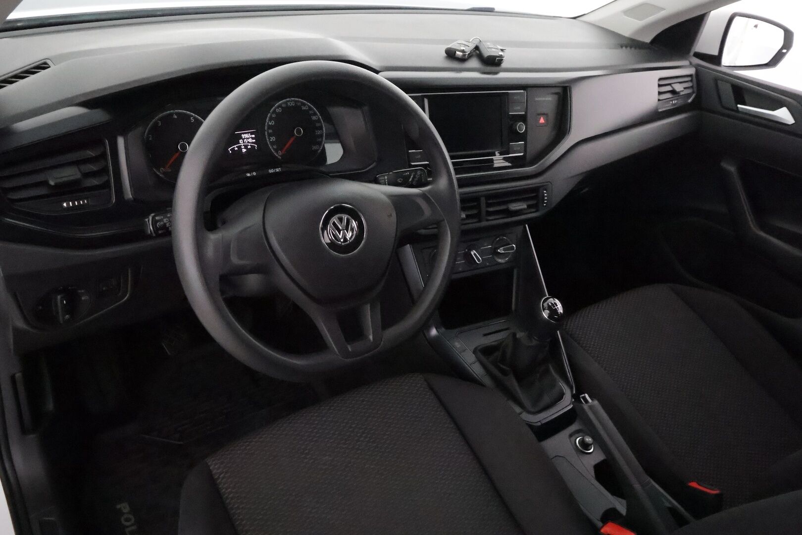 Volkswagen Polo 2019 Trendline 1,0 59 kW *Suomi-auto / Radio / Ilmastointi / Penkin lämmittimet / 2x renkaat*