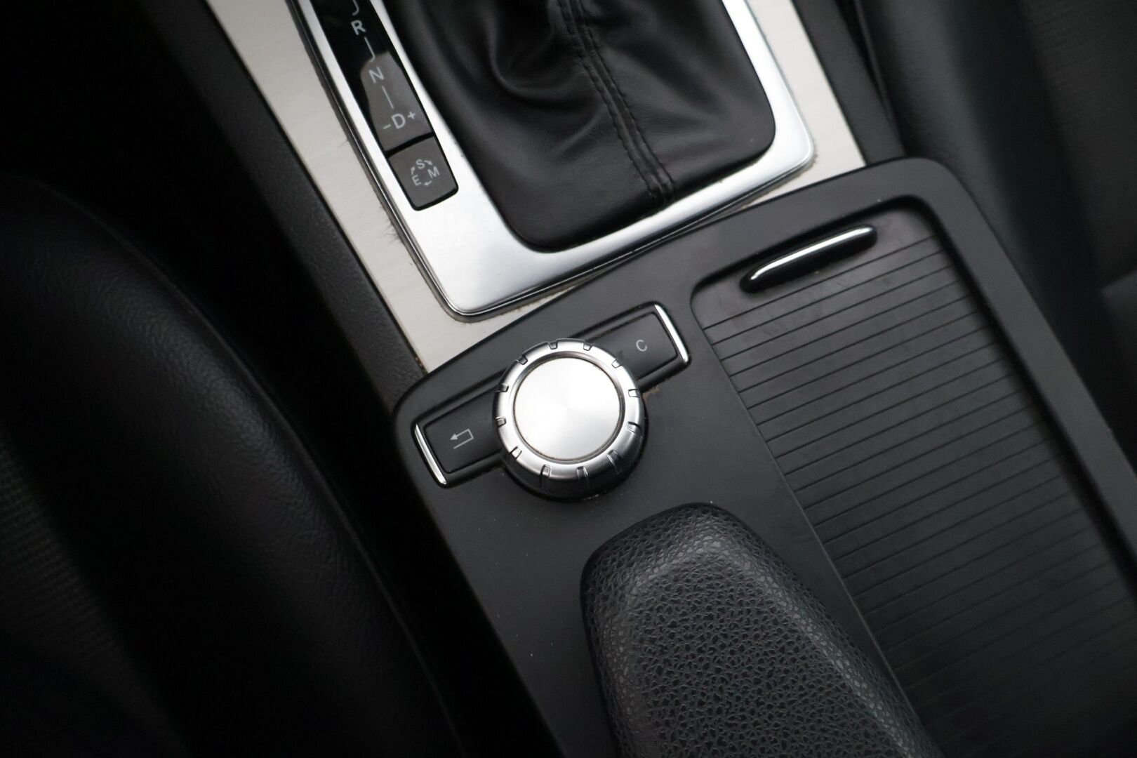 Mercedes-Benz C 2012 180 BE T A Premium Business AMG * Vetkokoukku / Lohkolämmitn sisähaaralla / Puolinahkasisusta * - 2x Hyvät renkaat vanteilla! / Hyvin huollettu / Siisti!