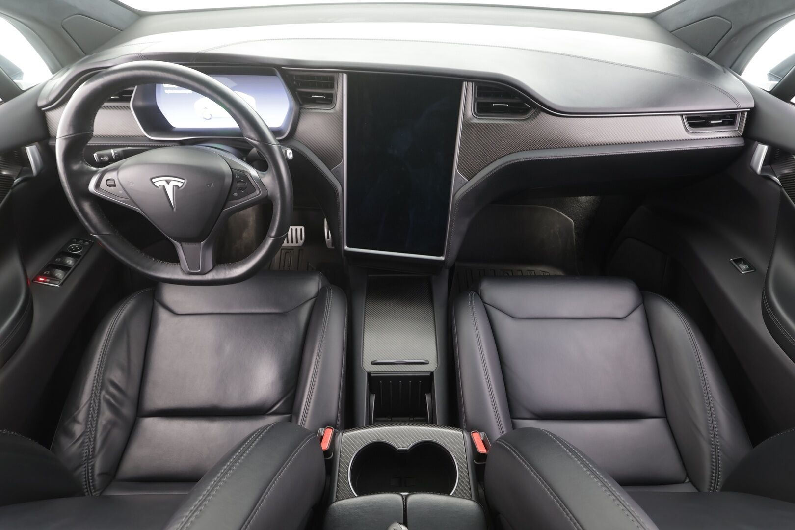 Tesla Model X 2019 Performance AWD - | ACC | Koukku | Ludicrous+ | 7-paikkainen | Ilma-alusta | Premium audio | Lasikatto | Nahkasisusta | Muistipenkki | Autosteer | P.kamera | 