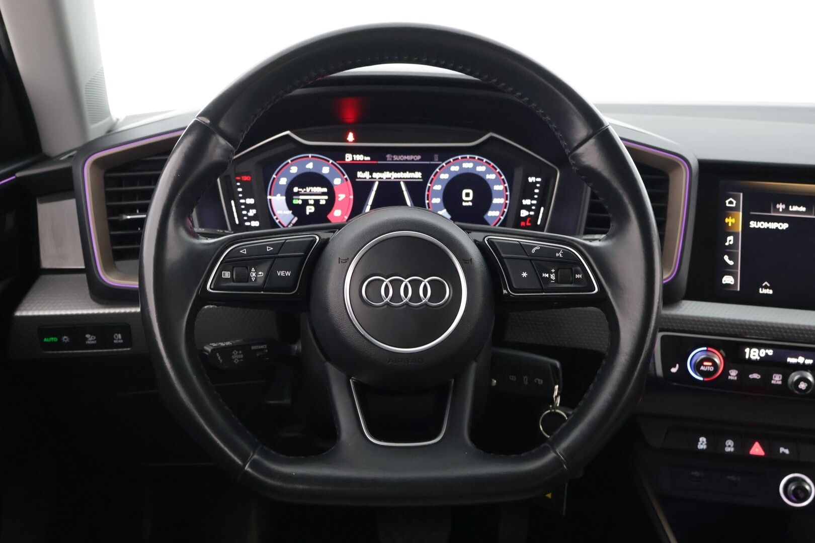 Audi A1 2019 Sportback Business S line 30 TFSI 85 kW S tronic // ACC / Bang&Olufsen / Ambient / Nahkaistuimet* - 2x Renkaat vanteilla / Hyvät huollot / Näyttävä!!