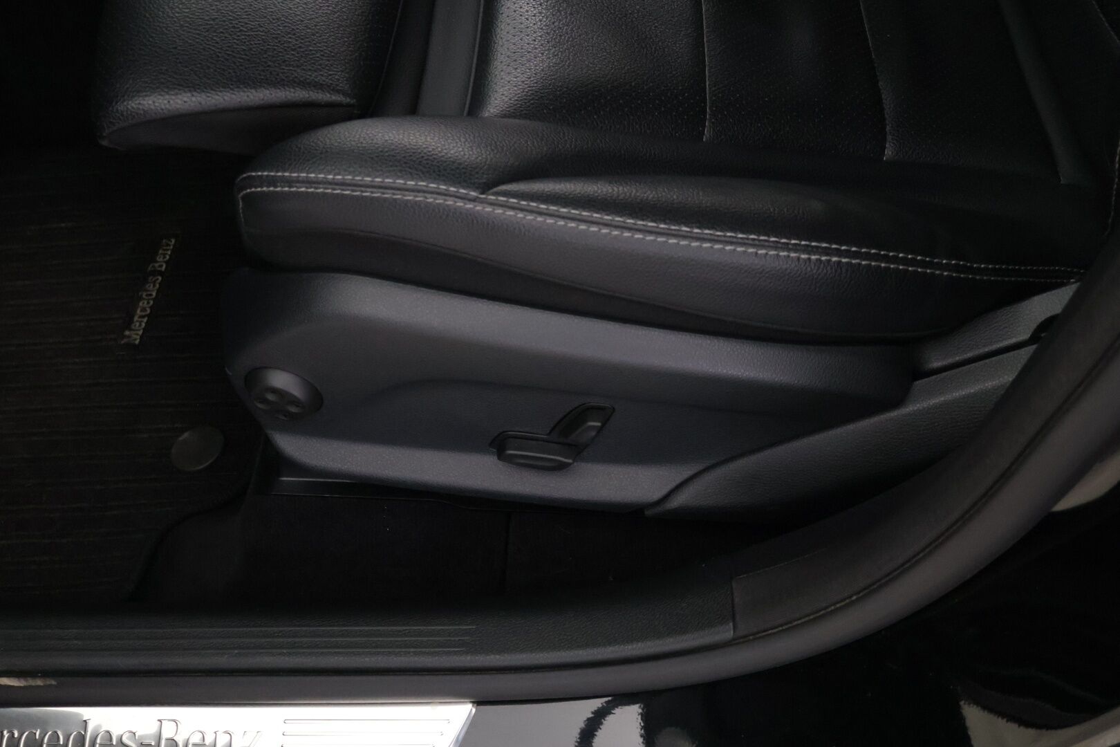 Mercedes-Benz GLC 2019 220 d Coupé 4Matic A Edition Business