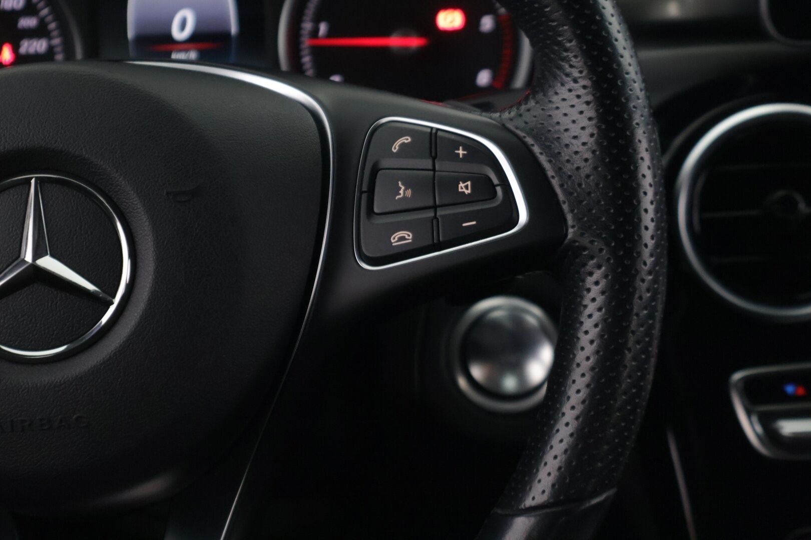 Mercedes-Benz GLC 2019 220 d Coupé 4Matic A Edition Business