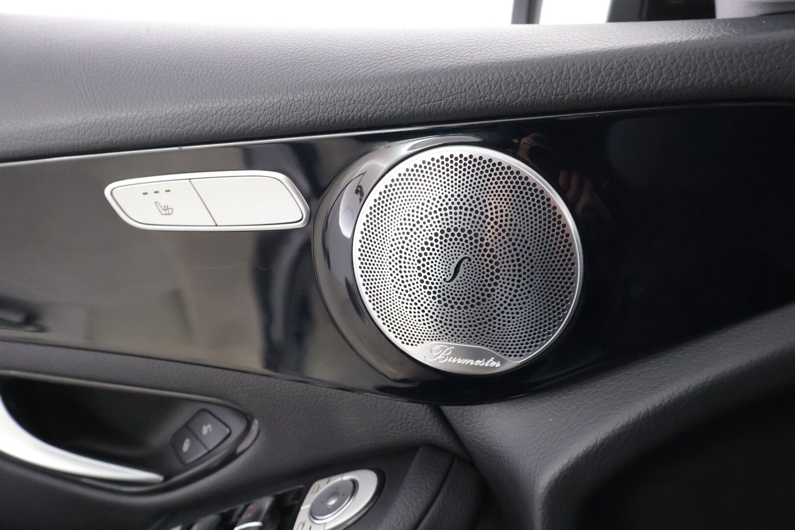 Mercedes-Benz GLC 2019 220 d Coupé 4Matic A Edition Business *Burmesterit / Vakkari / Peruutuskamera / Webasto* - *Kahdet merkkirenkaat / Siisti / Juuri katsastettu