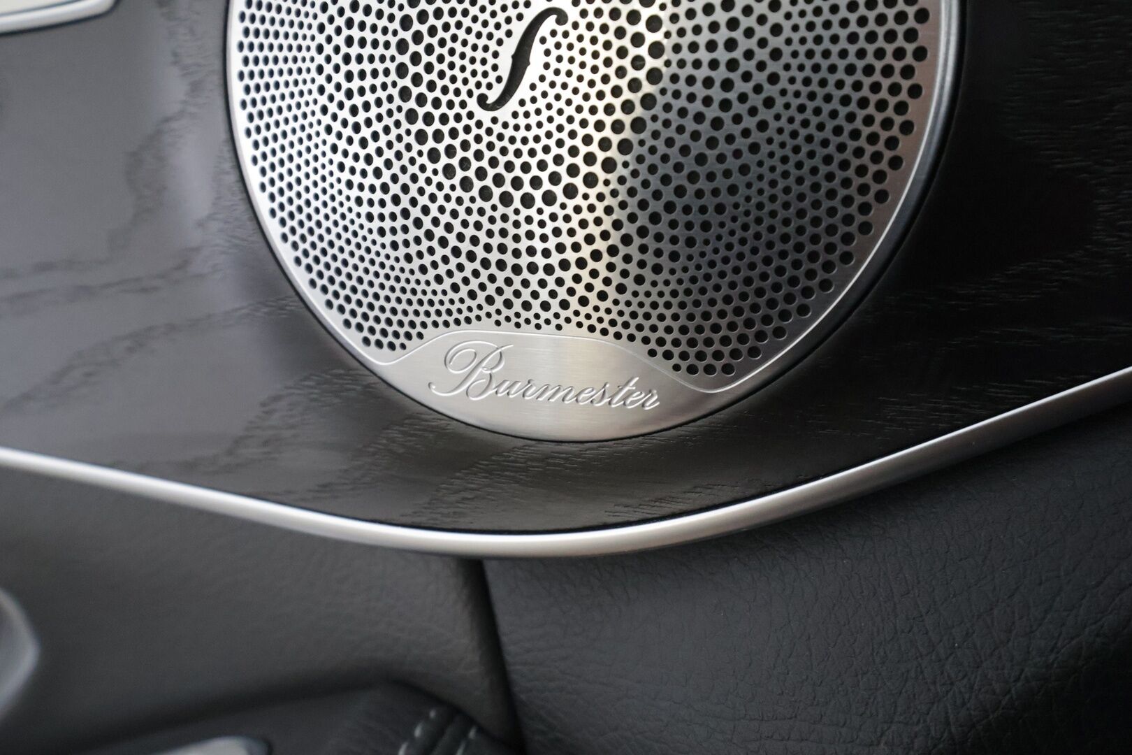 Mercedes-Benz C 2019 200 T A Business Avantgarde * Vakkari / Multibeam LED / Koukku / P.Kamera / Burmester / Puolisähkö sporttipenkit * - Suomi-auto / Kahdet renkaat