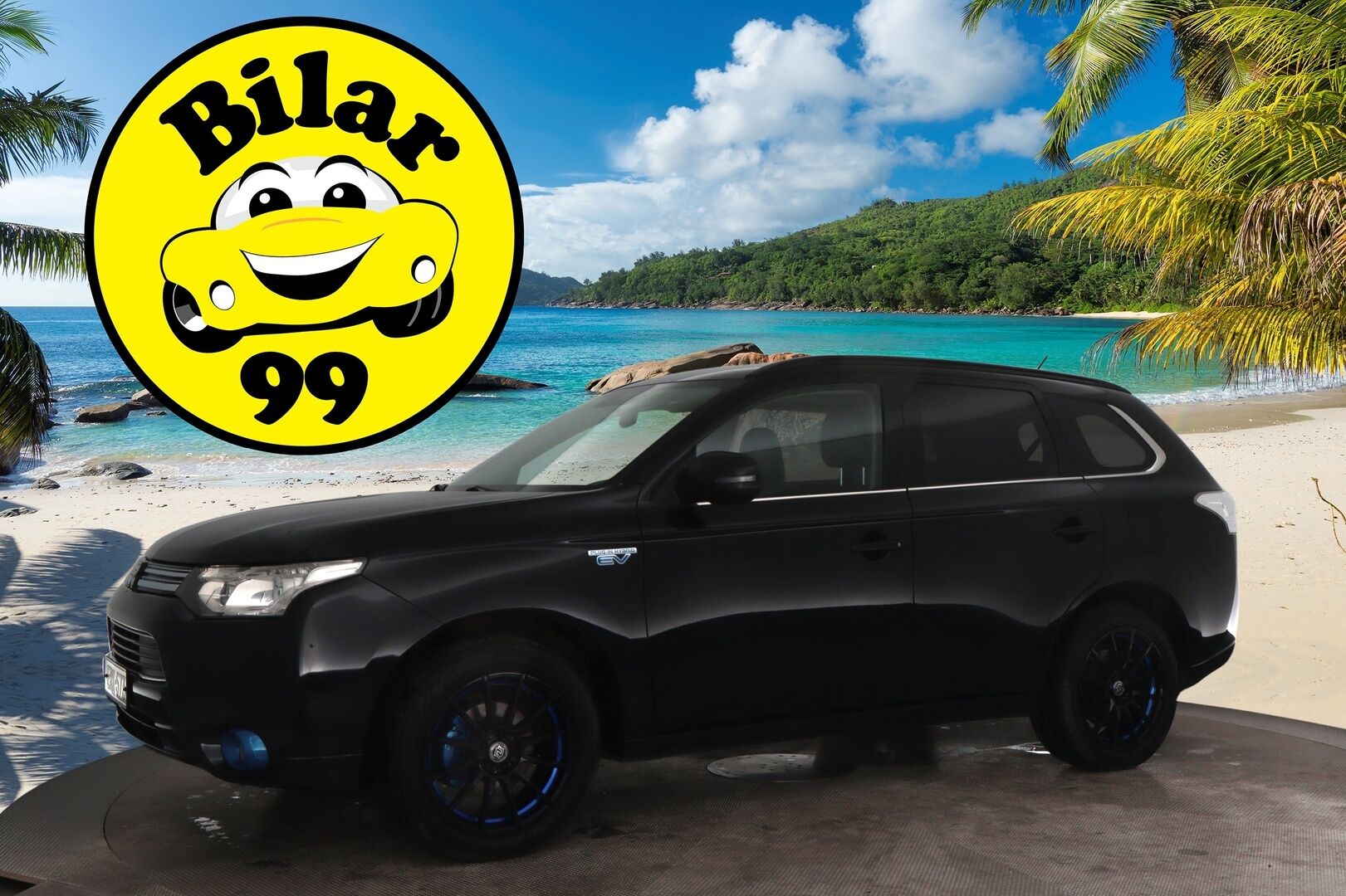 Mitsubishi Outlander 2014 Instyle Navi 4WD 5P - Rockford | Kattoikkuna | Remote Control | Keyless | Koukku | P-kamera | Sähk. luukku | 2x Renkaat vanteineen - YritysOutlet - Myydään vain yrityksille