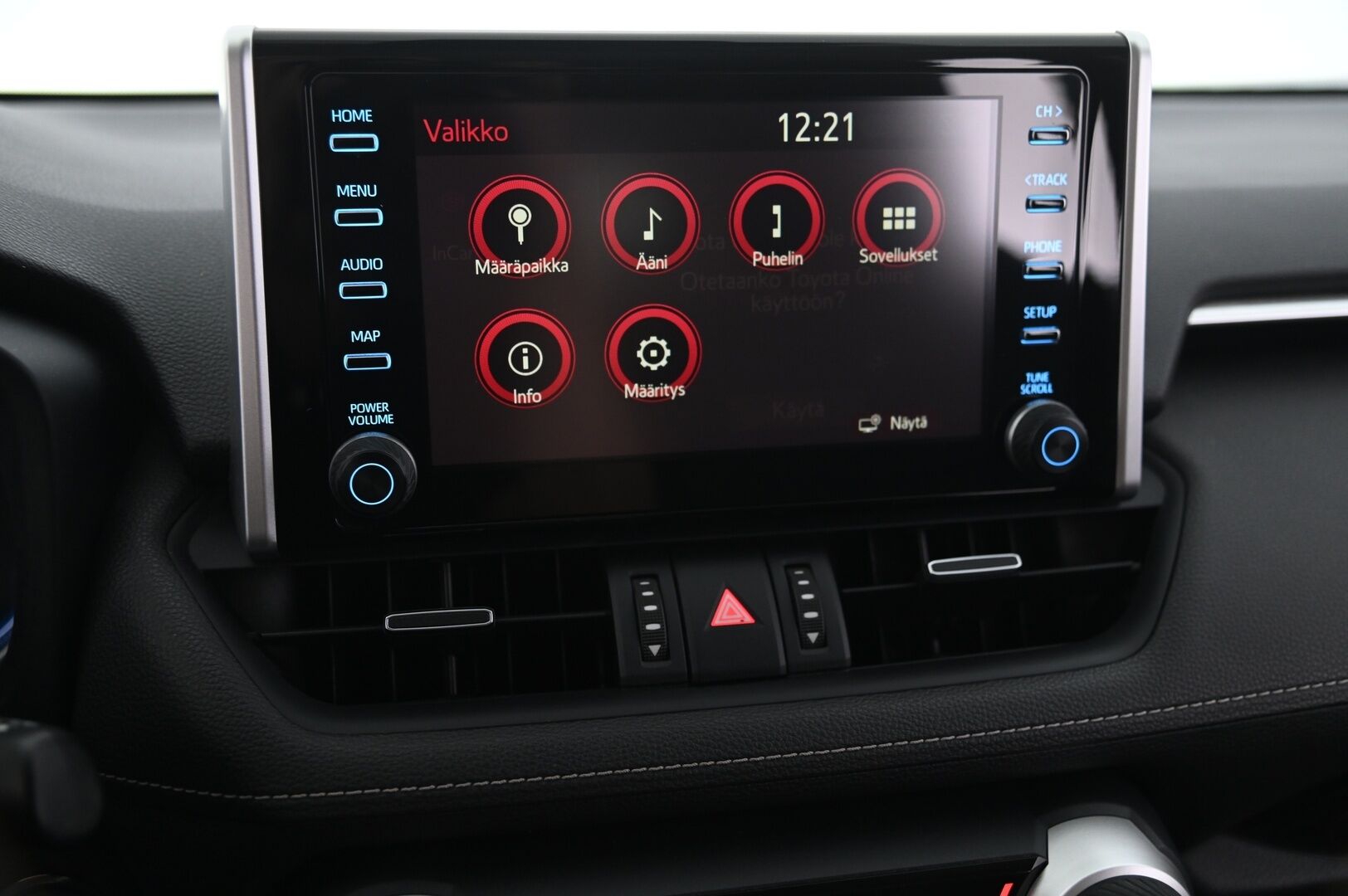 Toyota RAV4 2019 2,5 Hybrid AWD-i Active - ACC | P.kamera | Lohko ja sisäp | Vetokoukku | 2 renkaat aluvanteilla
