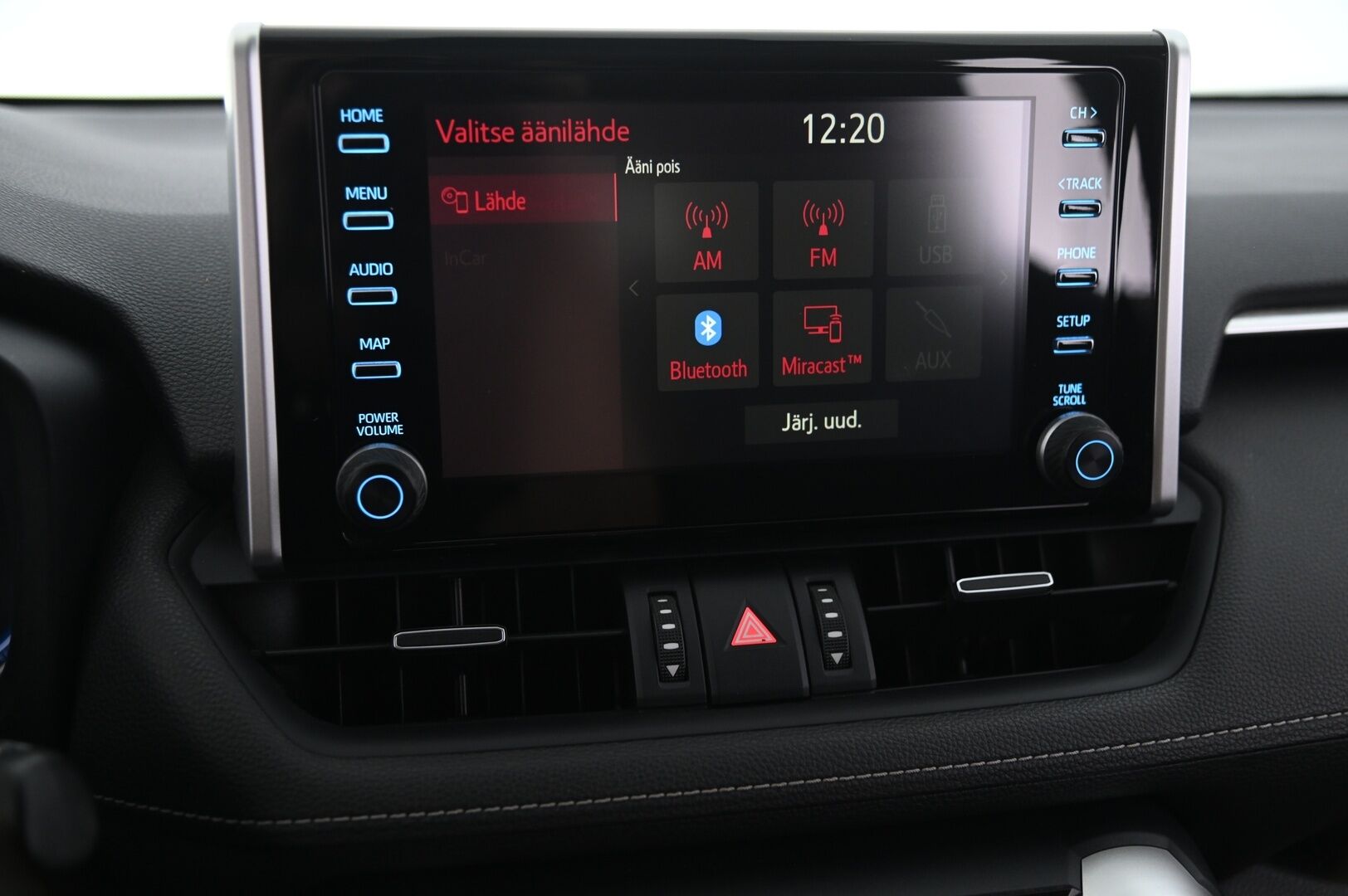 Toyota RAV4 2019 2,5 Hybrid AWD-i Active - ACC | P.kamera | Lohko ja sisäp | Vetokoukku | 2 renkaat aluvanteilla