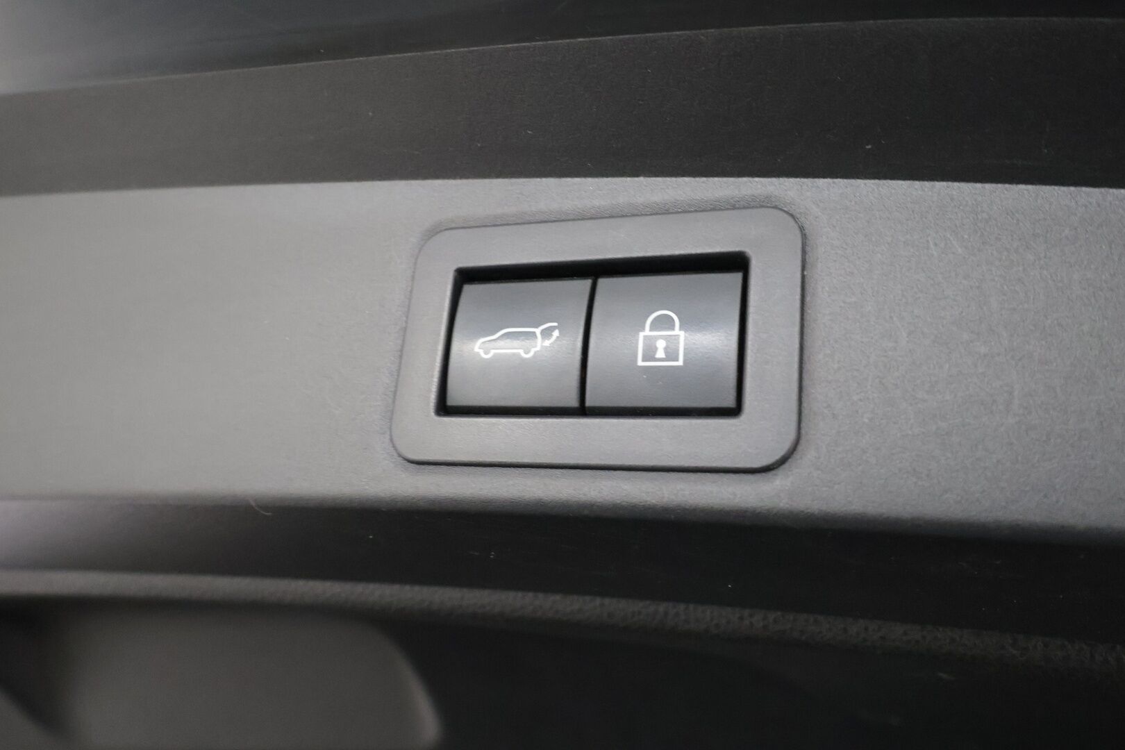 Toyota Corolla 2019 Touring Sports 1,8 Hybrid Style - | ACC | Lohko | LED | P.Kamera | Ratinlämmitys | 1.Om Suomi-auto | Kahdet Renkaat | Merkkihuollettu |