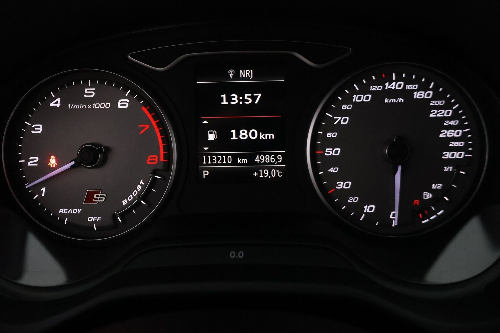 Audi SQ2 2020 TFSI quattro S tronic - | Suomi-auto | Adapt.vakkari | B&O | Panorama | Carplay | Ambient | Kaistavahti | Lohko | 2x renkaat |