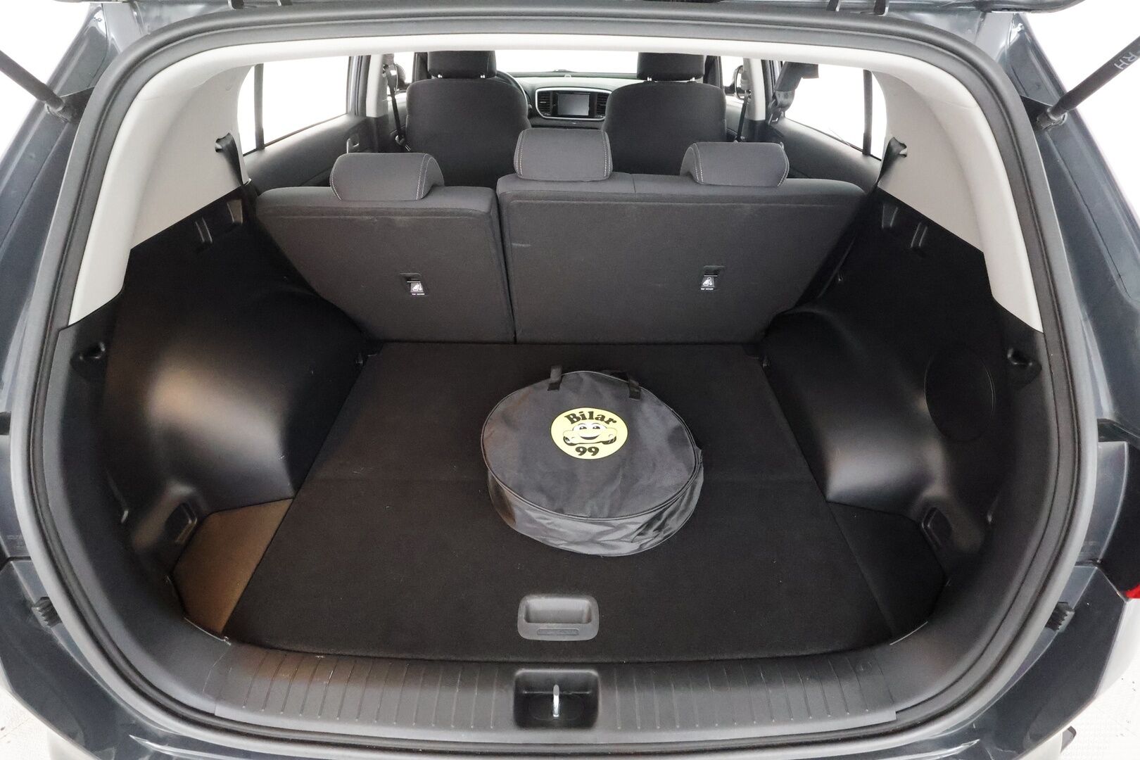 Kia Sportage 2020 1,6 ISG Urban Active EcoDynamics - | Merkkihuollettu | Koukku | Vakkari | P.kamera | Lohko+sisälämmitin | Lämm. ratti | Lämm. takapenkit | Apple & Android | Bluetooth | 2x renkaat aluin 