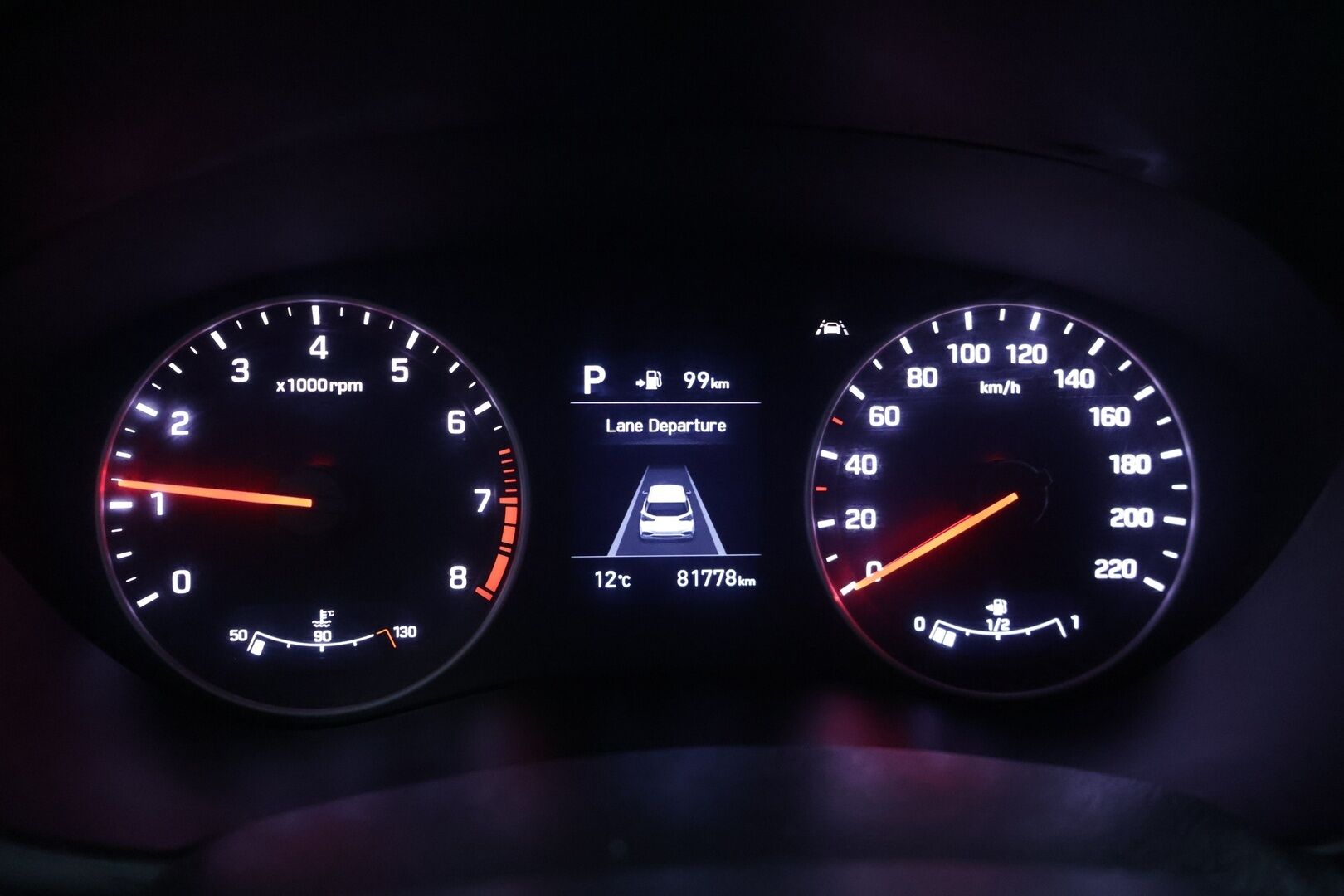 Hyundai i20 Hatchback 2019 1,0 T-GDI 120 hv Style aut. * Suomiauto / Lohkolämmitin / P.kamera / Ratinlämmitin / CarPlay / Aut.ilmastointi * - *Vähän ajettu Suomiauto! / Katsastus voimassa 10/2027 saakka! / Mukavasti varusteltu!*