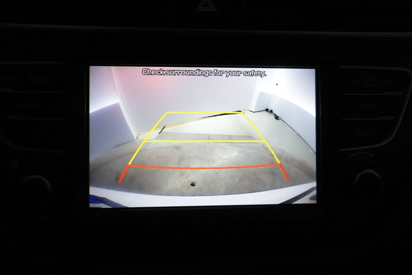 Hyundai i20 Hatchback 2019 1,0 T-GDI 120 hv Style aut. * Suomiauto / Lohkolämmitin / P.kamera / Ratinlämmitin / CarPlay / Aut.ilmastointi * - *Vähän ajettu Suomiauto! / Katsastus voimassa 10/2027 saakka! / Mukavasti varusteltu!*