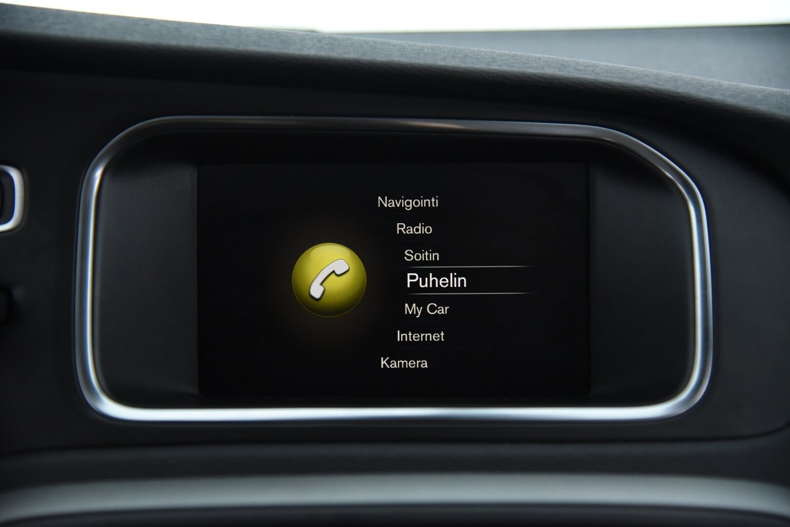 Volvo V40 Cross Country 2018 T3 Plus aut / Full-LED / P. Kamera / Navi / Lämm. Tuulilasi / Jakopää 11/25! - Loistava huoltohistoria! / 2x Hyvät renkaat!