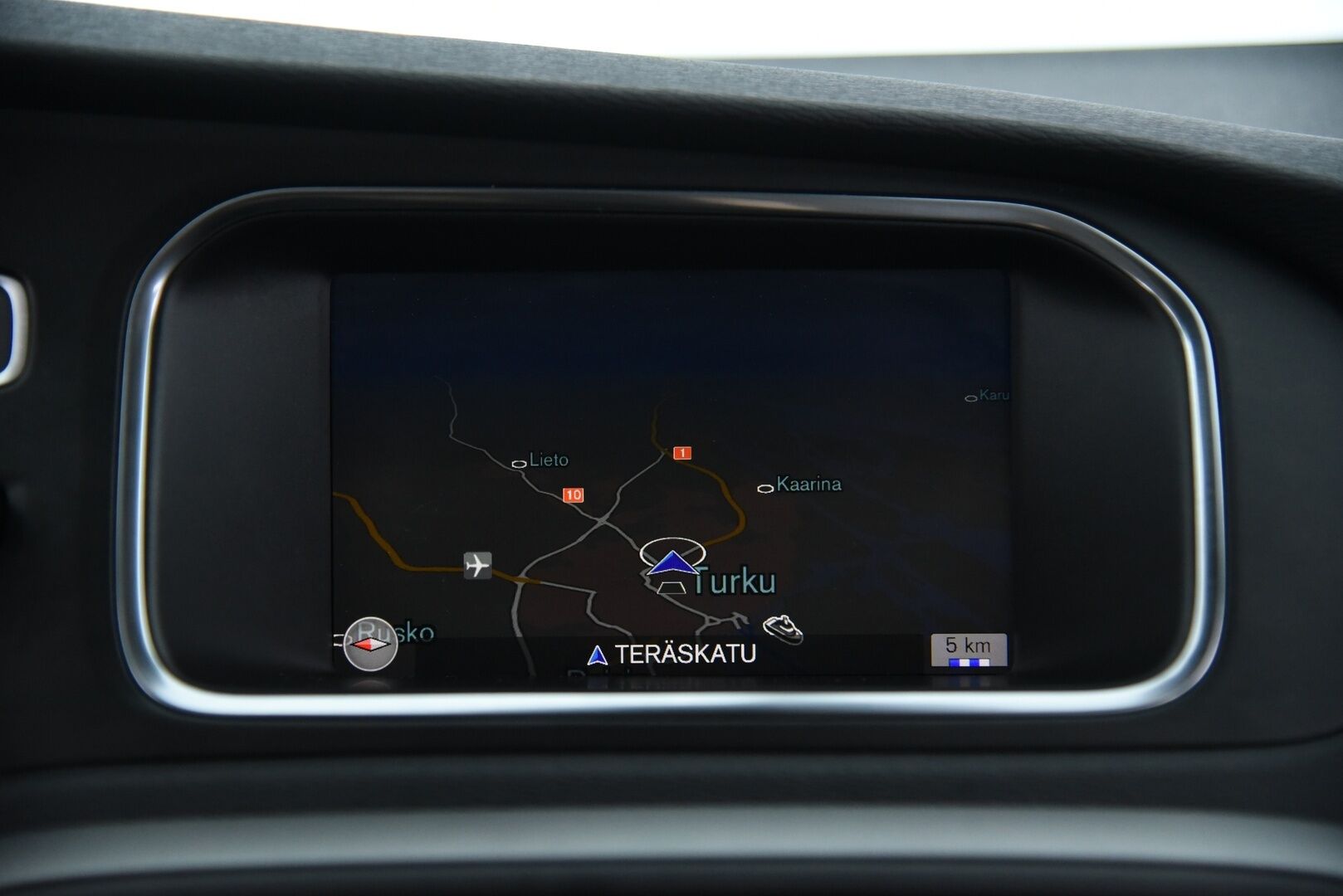 Volvo V40 Cross Country 2018 T3 Plus aut / Full-LED / P. Kamera / Navi / Lämm. Tuulilasi / Jakopää 11/25! - Loistava huoltohistoria! / 2x Hyvät renkaat!