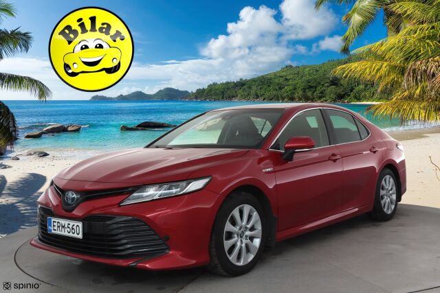 Toyota Camry 2019