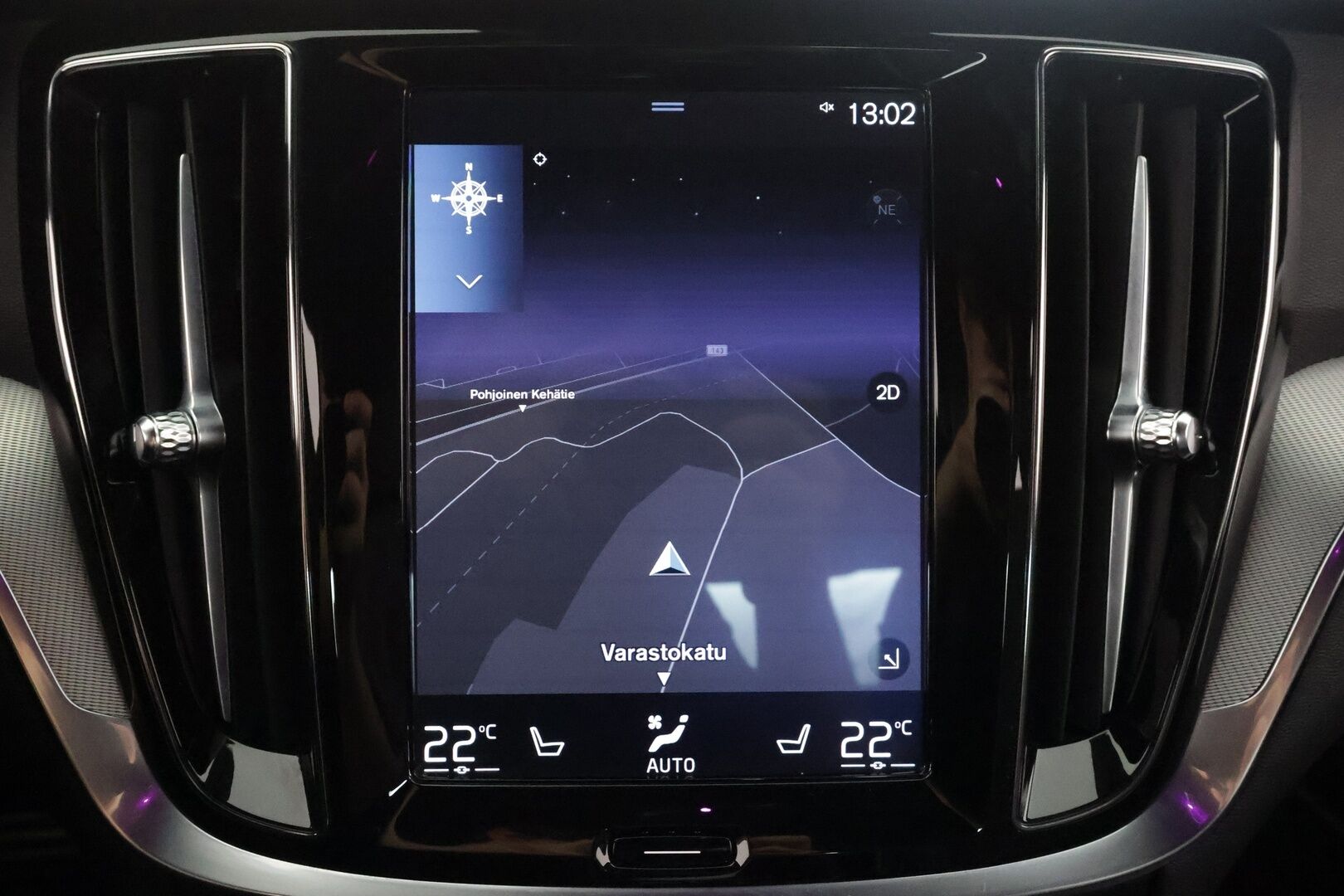 Volvo S60 2019 T8 TwE AWD Business R-Design aut - Bowers&Wilkins | ACC | Muistipenkki | Full-LED | P.Kamera | Muistipenkki | Ratinlämmitys | Keyless | Sporttipenkit | Suomi-auto