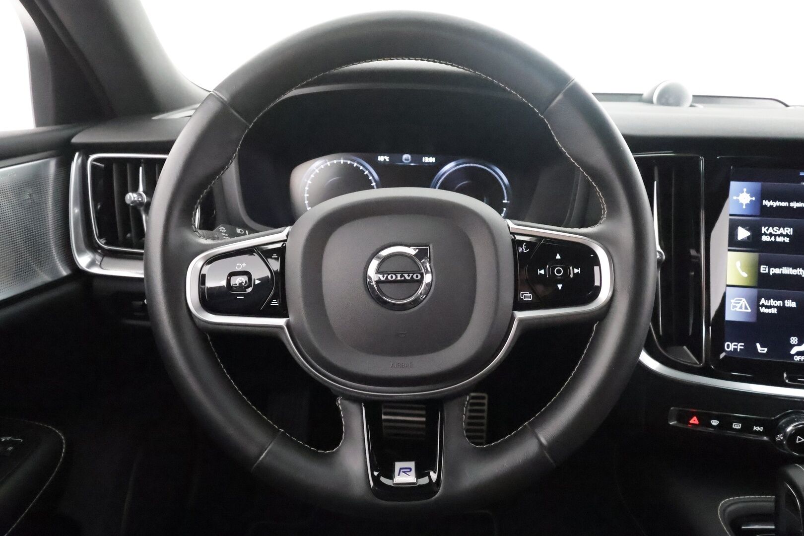 Volvo S60 2019 T8 TwE AWD Business R-Design aut - Bowers&Wilkins | ACC | Muistipenkki | Full-LED | P.Kamera | Muistipenkki | Ratinlämmitys | Keyless | Sporttipenkit | Suomi-auto