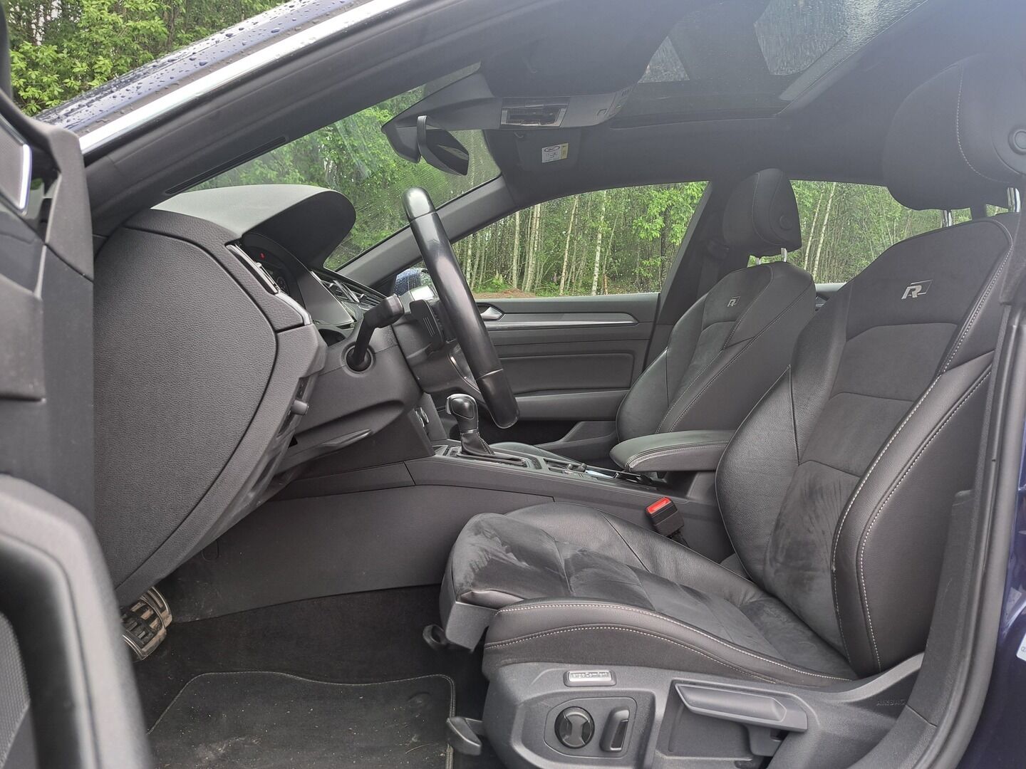 Volkswagen Arteon 2019 R-Line Limited Edition 2,0 TDI SCR 140 kW (190 hv) 4MOTION DSG-automaatti / ACC / Panoraama / Webasto / 360° kamera - 3,99 % KORKOTARJOUS TÄHÄN AUTOON - 