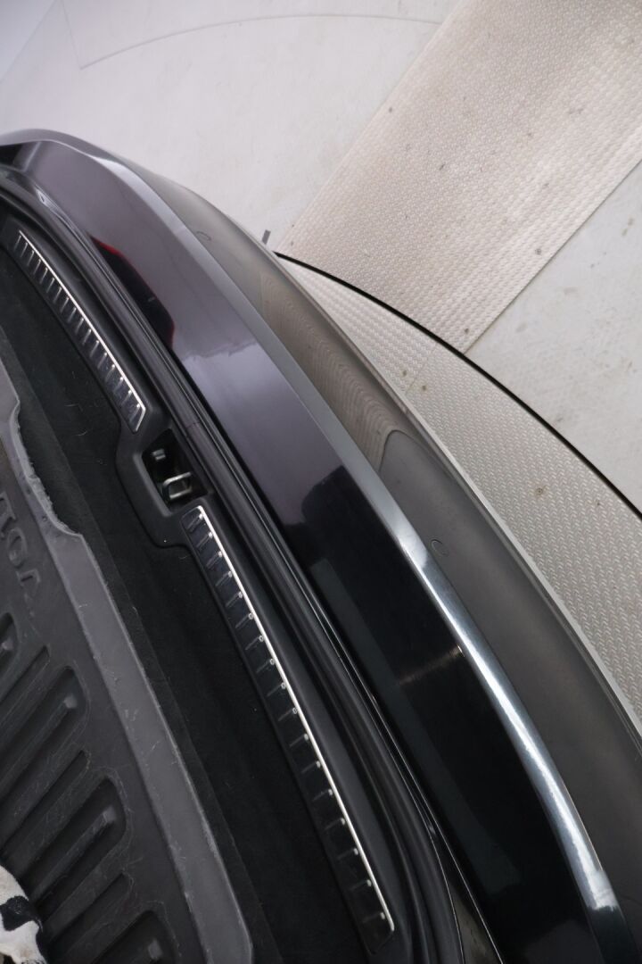 Volvo V90 2017 T5 Bi-Fuel Inscription aut *YritysOutlet - Myydään vain yrityksille*