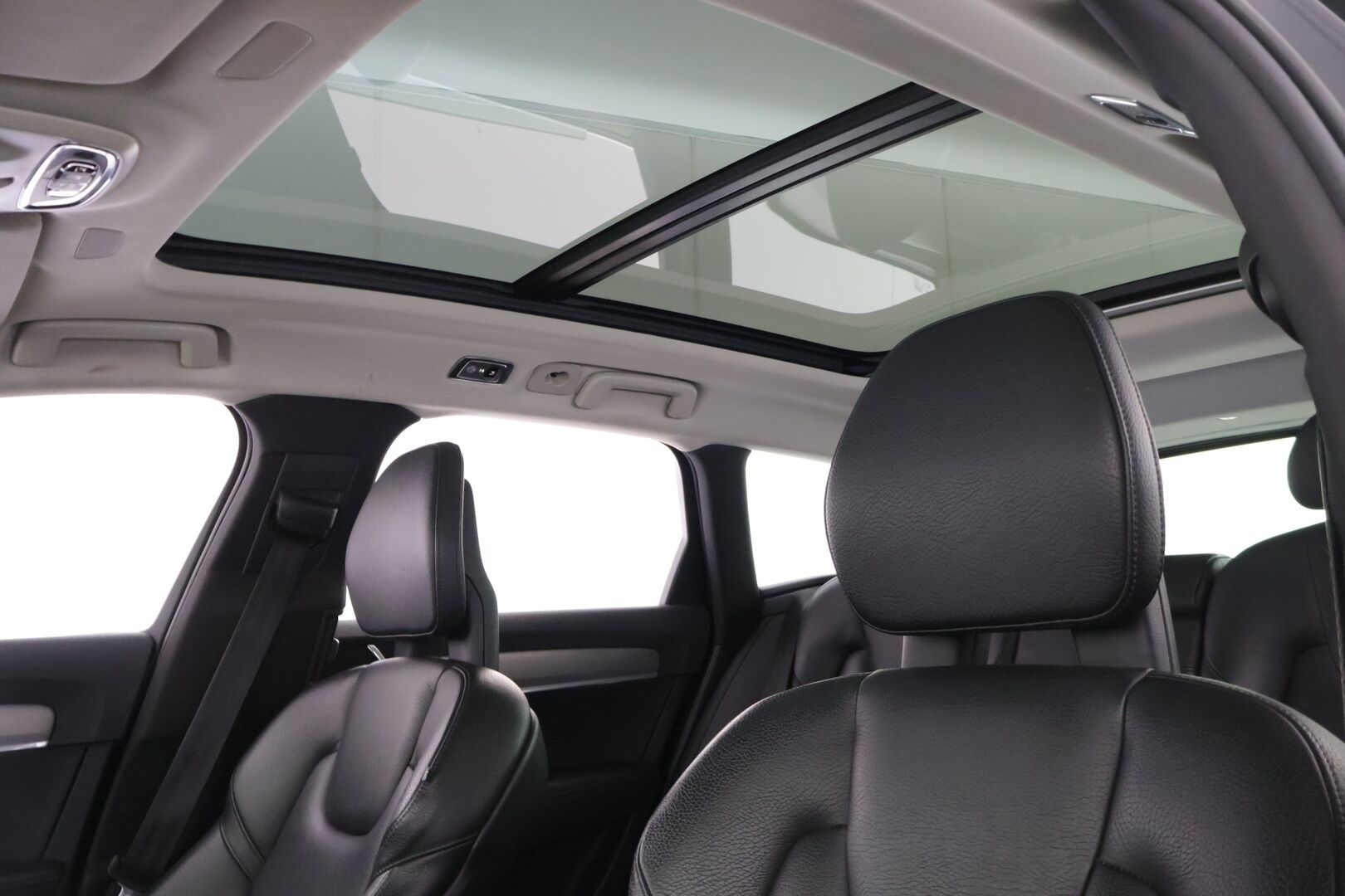 Volvo V90 2017 T5 Bi-Fuel Inscription aut *YritysOutlet - Myydään vain yrityksille*