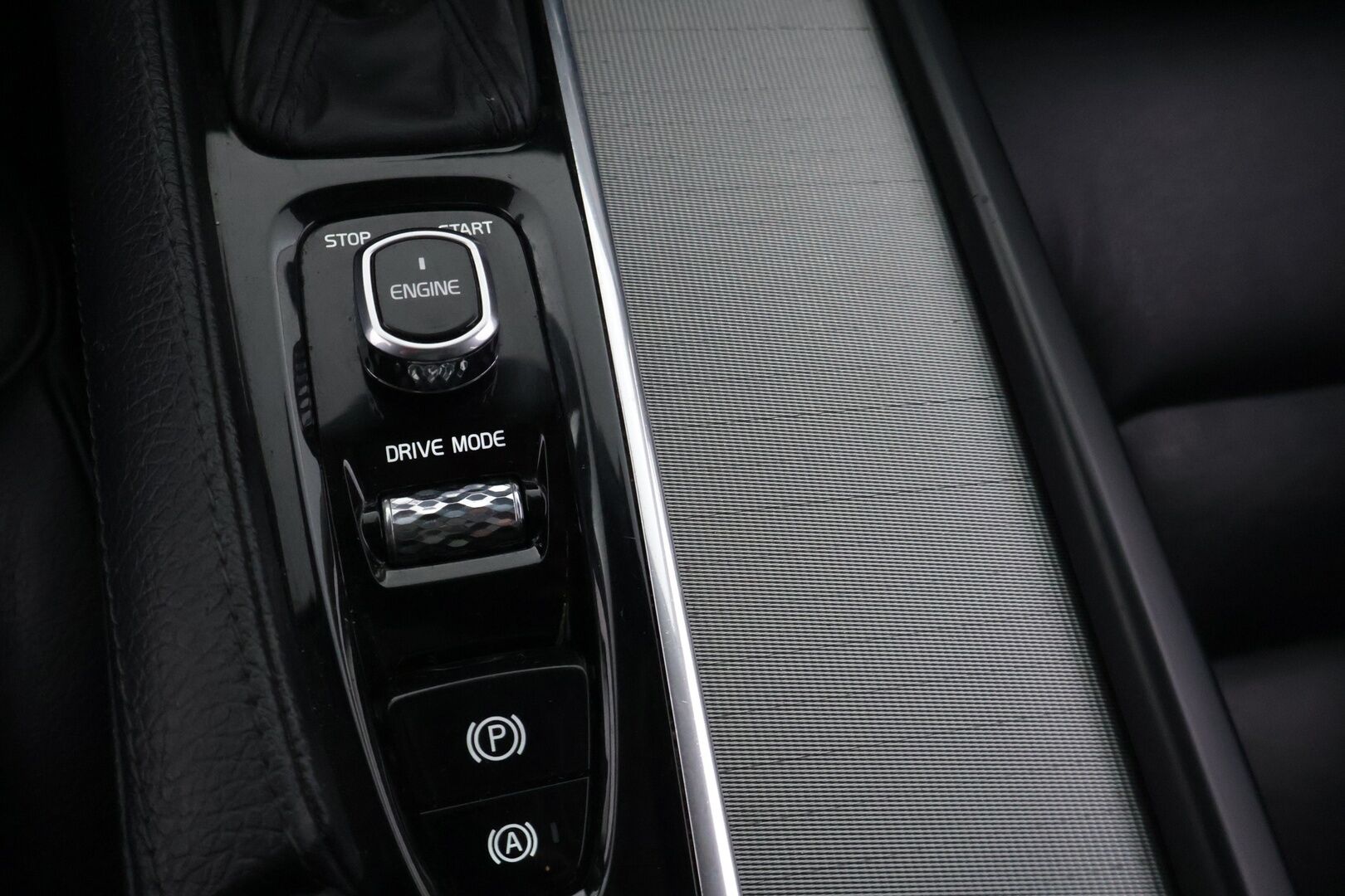 Volvo V90 2017 T5 Bi-Fuel Inscription aut *YritysOutlet - Myydään vain yrityksille*