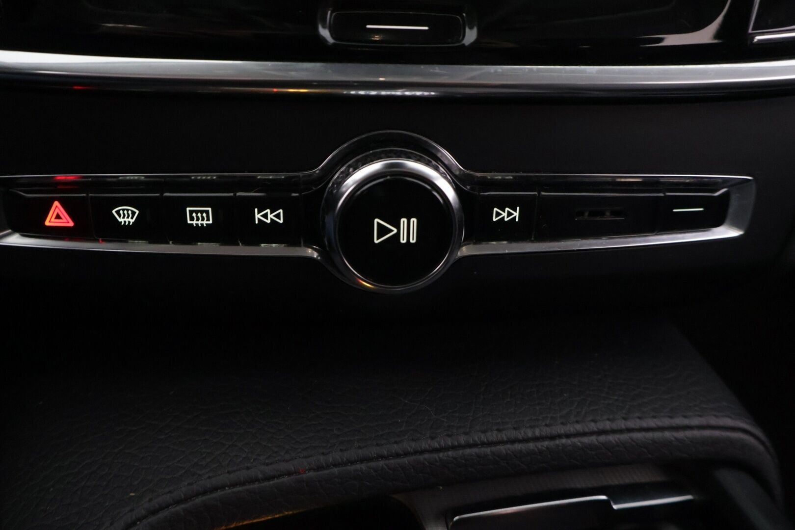 Volvo V90 2017 T5 Bi-Fuel Inscription aut *YritysOutlet - Myydään vain yrityksille*