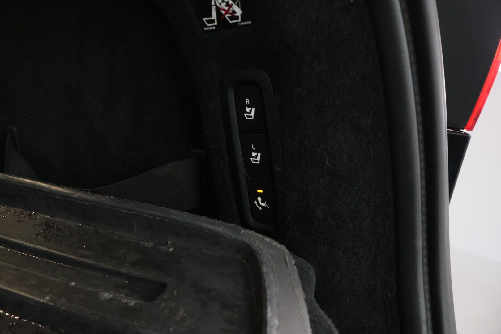 Volvo V90 2017 T5 Bi-Fuel Inscription aut *YritysOutlet - Myydään vain yrityksille*