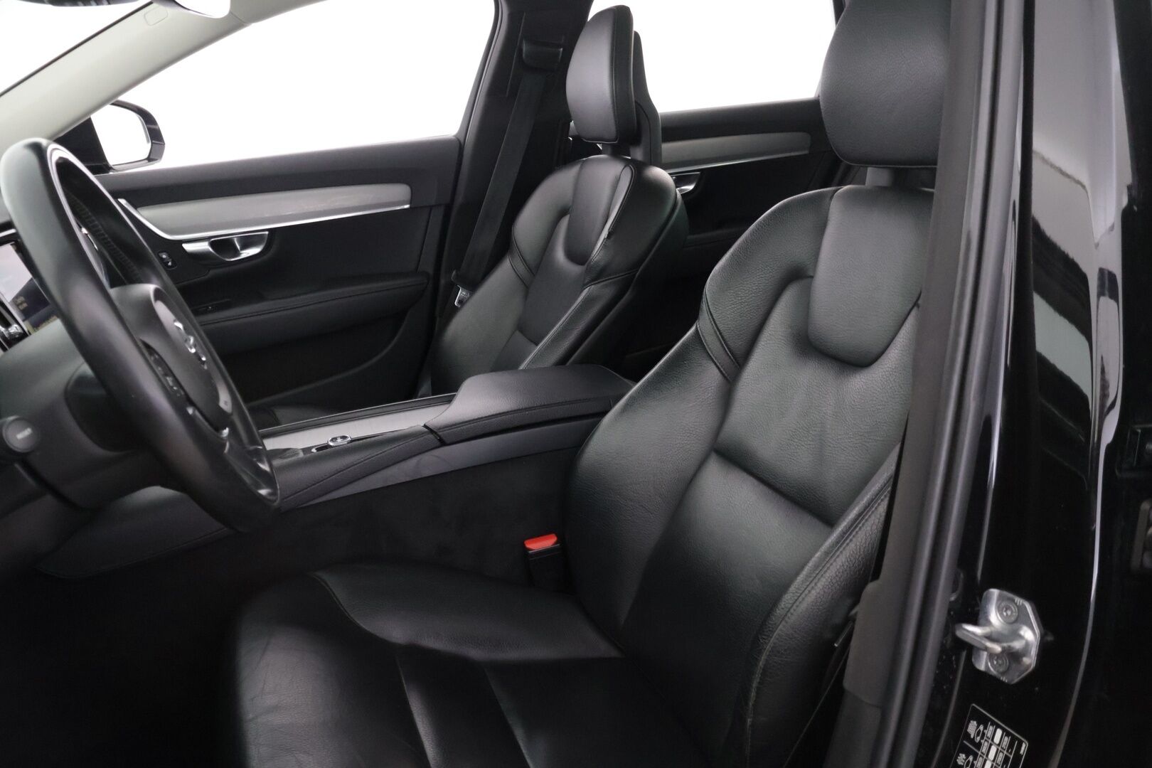 Volvo V90 2017 T5 Bi-Fuel Inscription aut *YritysOutlet - Myydään vain yrityksille*