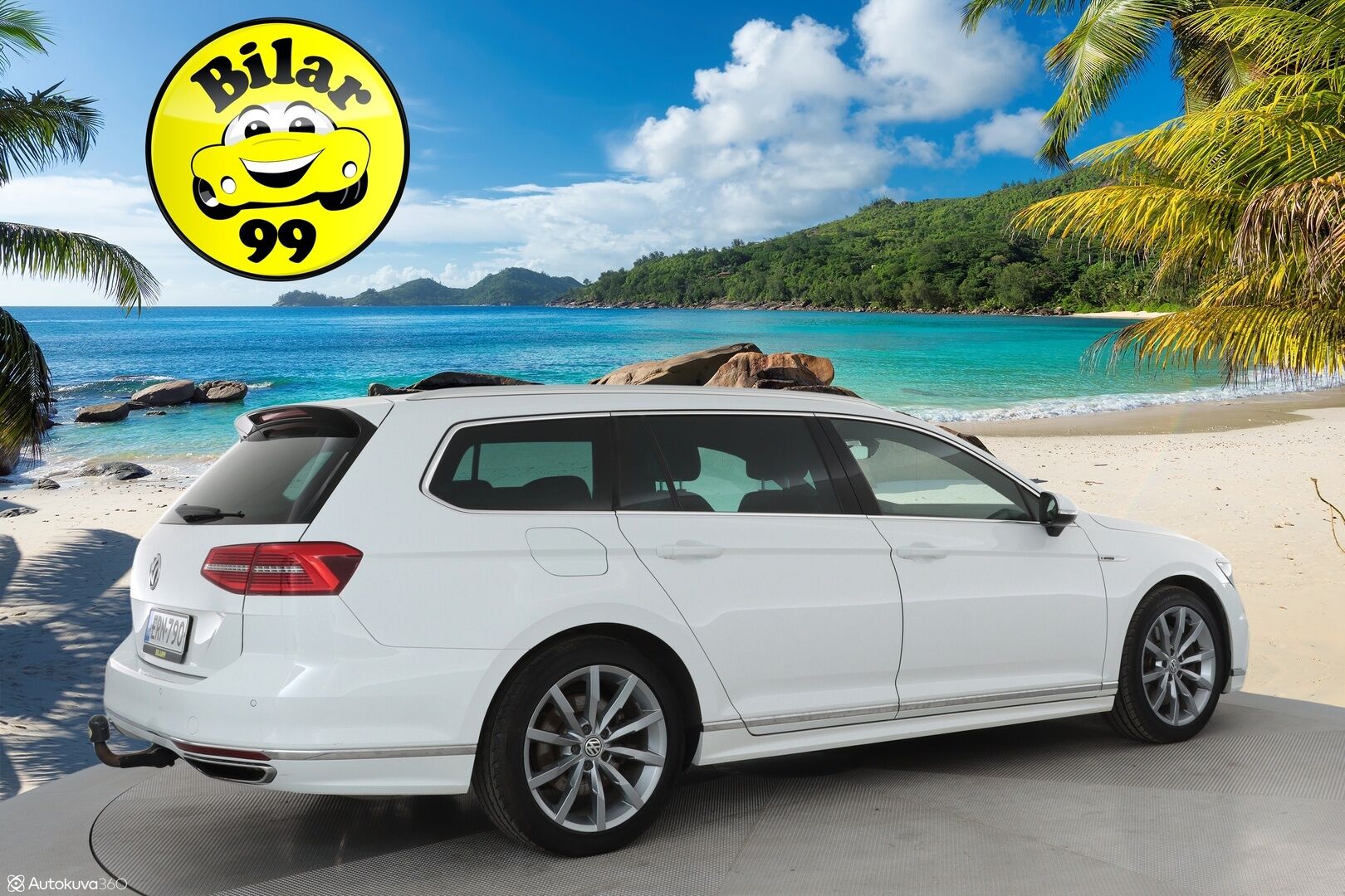 Volkswagen Passat 2018 Variant Highline  R-Line  2,0 TSI 4MOTION DSG **Koukku / Adapt.Vakkari / P.Tutkat / DYNAudio ** - Hierova Sporttipenkki Muistilla  / LED-valot / Apple&Android / KeylessGO / 2x Renkaat