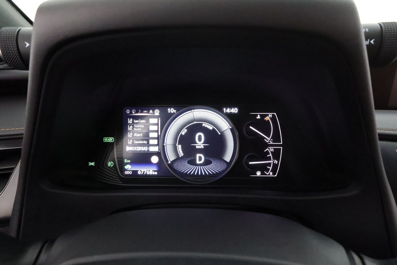 Lexus UX 2019 250h AWD Premium * ACC / P.kamera / Sähköpenkit / Mark Levinson / Ruskeat nahat / Navi / LED / KeylessGo * - Lohkolämmitin / Suomi-auto / Merkkihuollettu