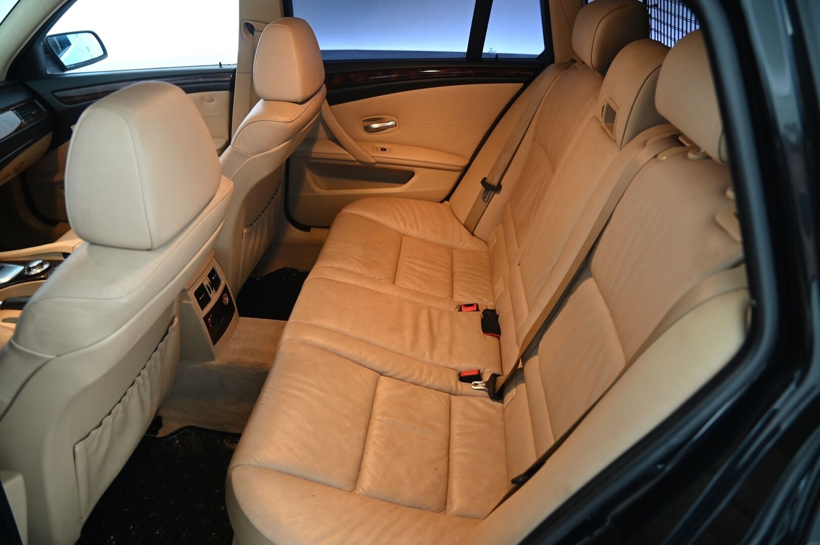 BMW 523 2008 *Myydään Huutokaupat.com*