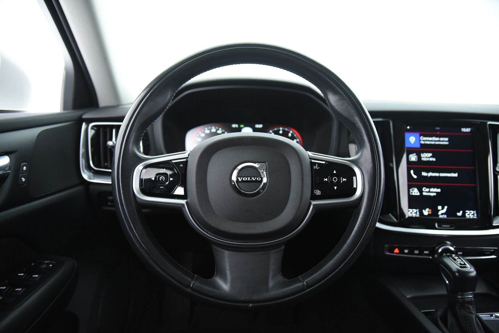 Volvo V60 2020 T4 Business aut / Webasto / LED / Keyless / P-tutka / VOC / - Suomi-auto / Merkkihuollot / Audio. high perf / Dynamic alusta / 