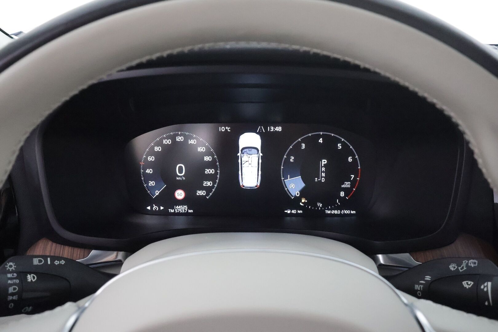 Volvo V60 2020 T4 Business aut * ACC / P.tutka / Muistipenkit / Webasto / LED / Navi / Vaaleat sporttinahat / KeylessGo * - Jakopää tehty 3/26 / Suomi-auto / Kahdet renkaat aluvanteilla
