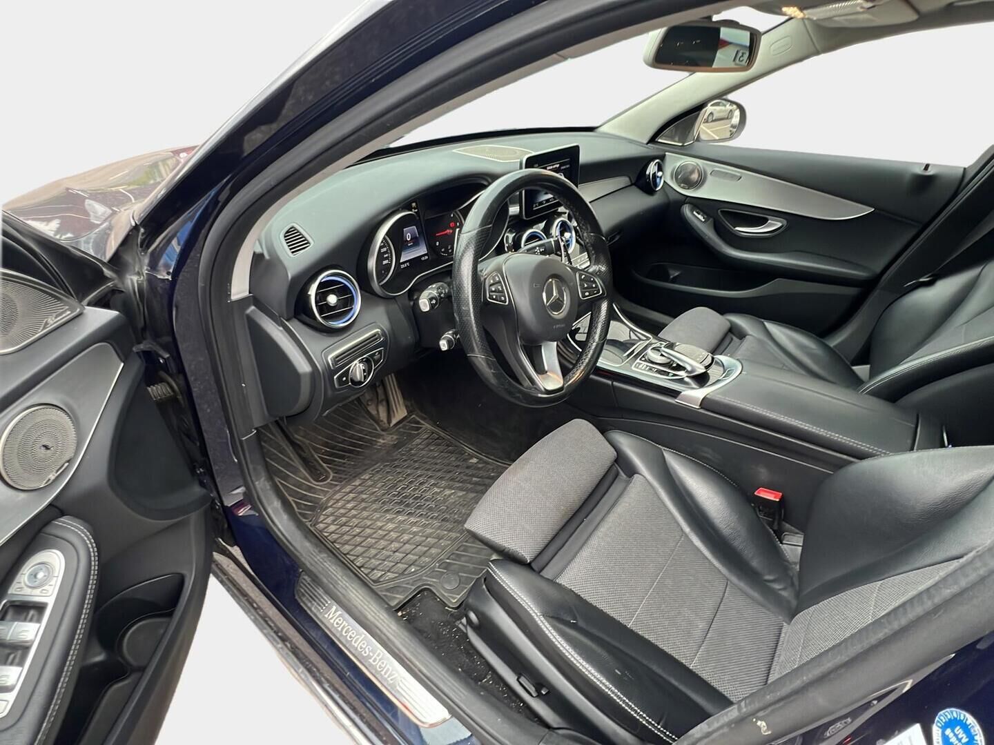 Mercedes-Benz C 2016 220 d T A Premium Business - Vetokoukku | Panoraama | Puolinahkasisusta | LED High Performance | Sporttipenkit | Vakkari | Huippusiisti | Särmästi huollettu!