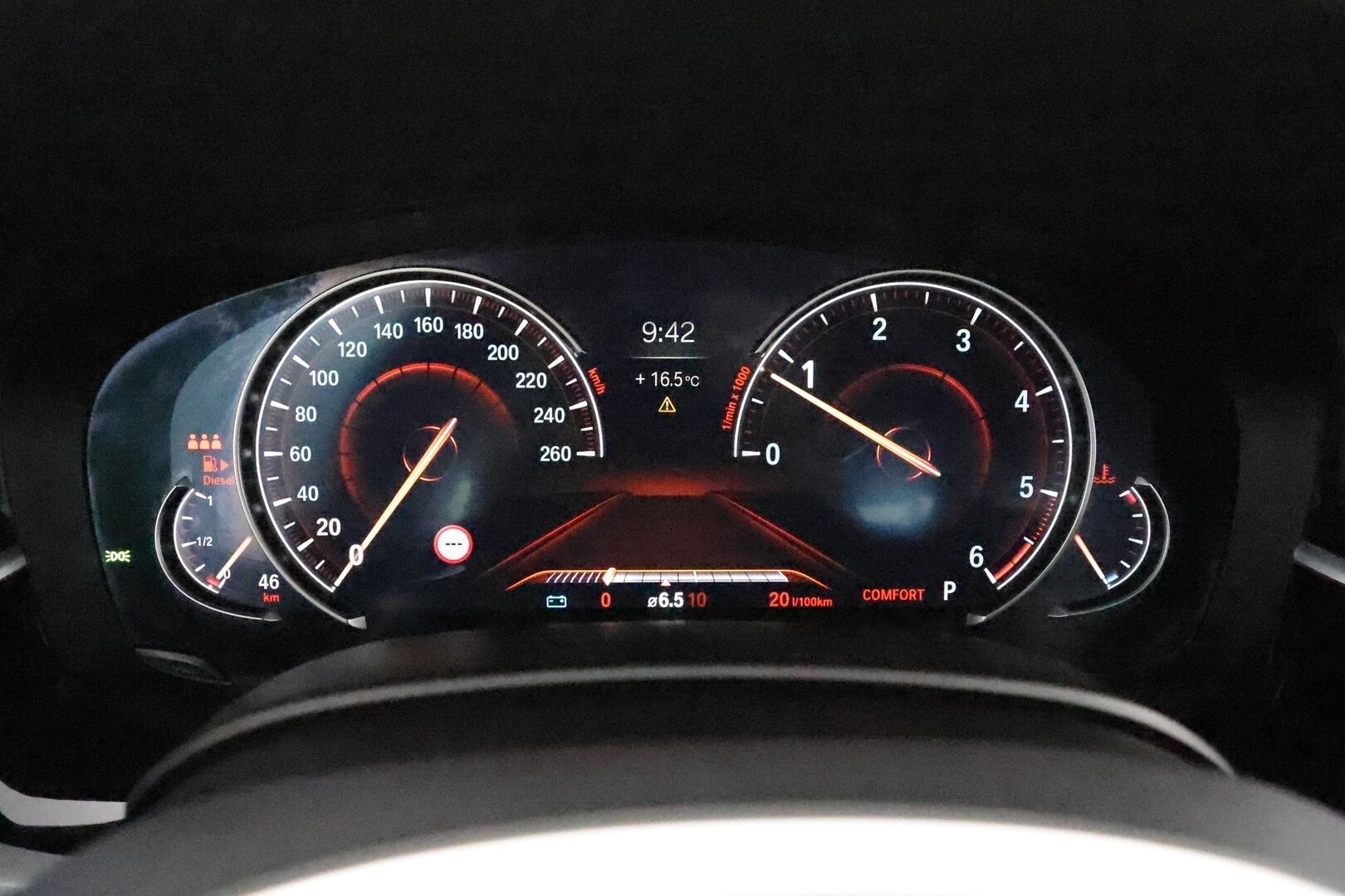 BMW 520 2017 G30 Sedan 520d A xDrive Business M Sport - Webasto | HUD | Harman&Kardon | 360° Kamera | Adapt.LED | Timantti Nappanahat | Sporttipenkit | Professional Navi