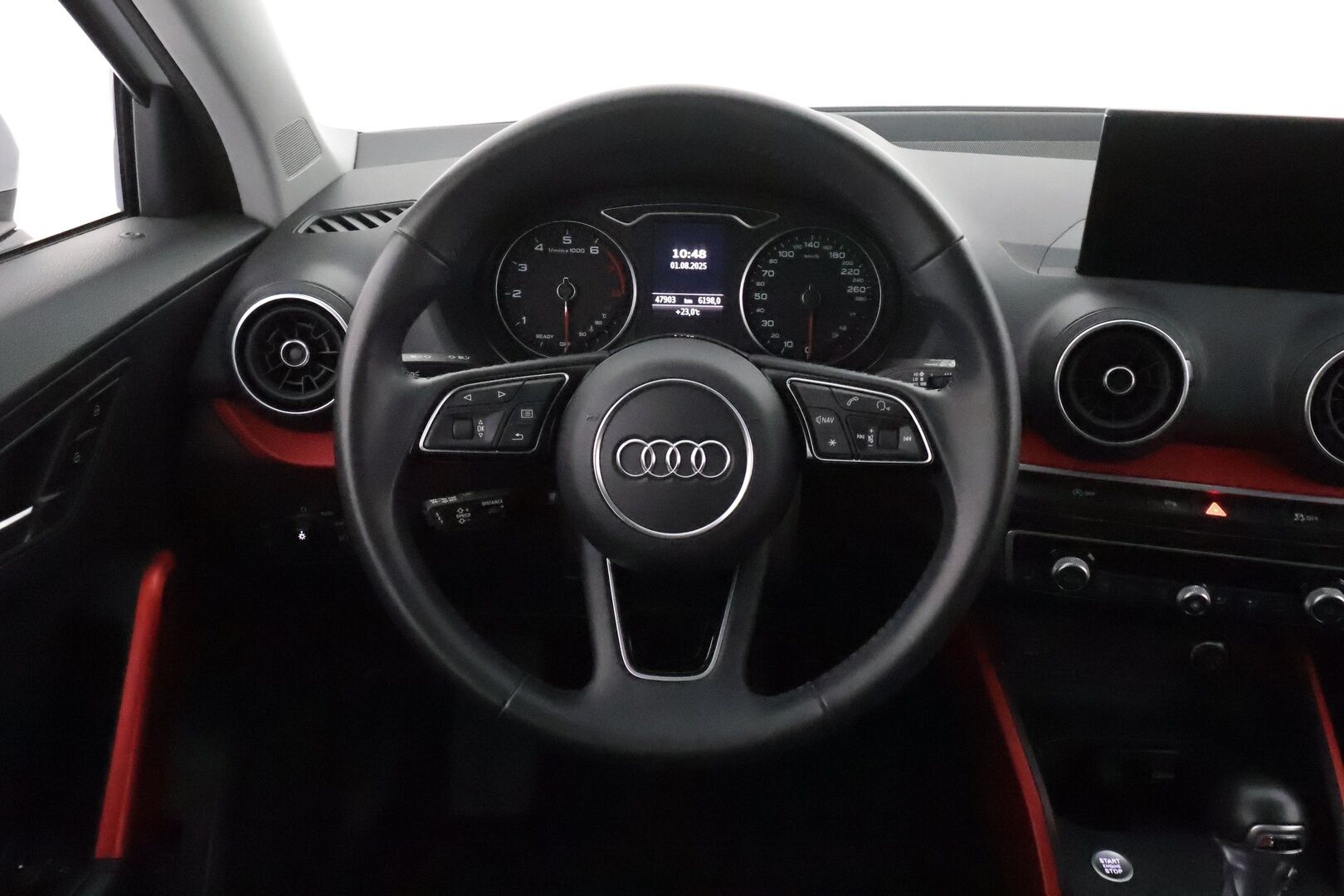 Audi Q2 2020 Business Sport 35 TFSI 110 kW S tronic **Webasto / Adapt.Vakkari / LED-valot / P.kamera / Apple&Android** - Suomi-auto / Kahdet Renkaat