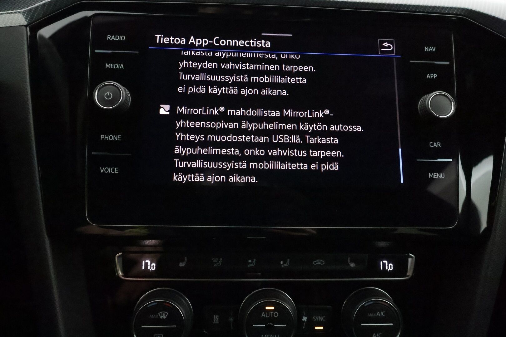 Volkswagen Arteon 2020 R-Line 2,0 TDI SCR 140 kW 4MOTION DSG-automaatti - 3,99 % KORKOTARJOUS TÄHÄN AUTOON - PA-lisälämmitin / Adapt. Vakkari / P-kamera / Kaistavahti / Nahka-alcantara Sporttipenkit / KeylessGo / Adapt. Ledit 